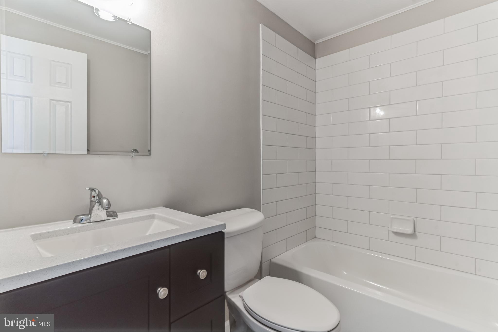 NEW ORCHARD ESTATES - Residential