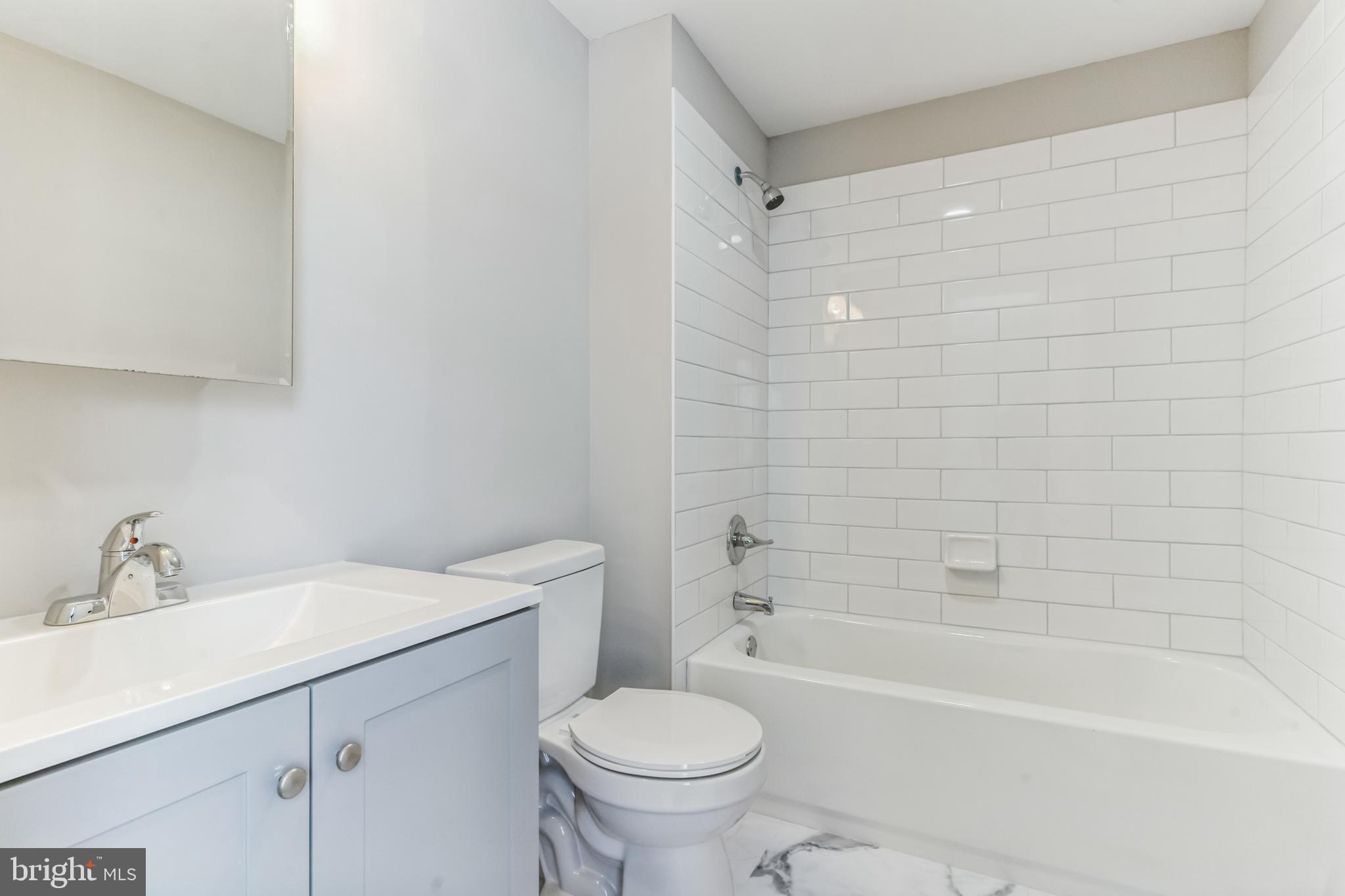 NEW ORCHARD ESTATES - Residential