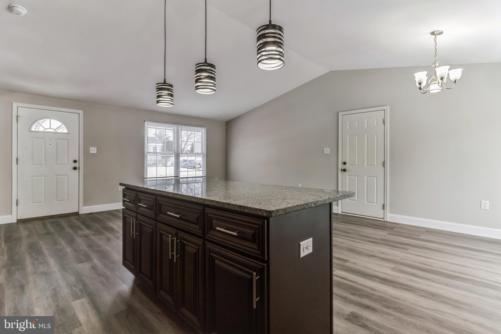 NEW ORCHARD ESTATES - Residential