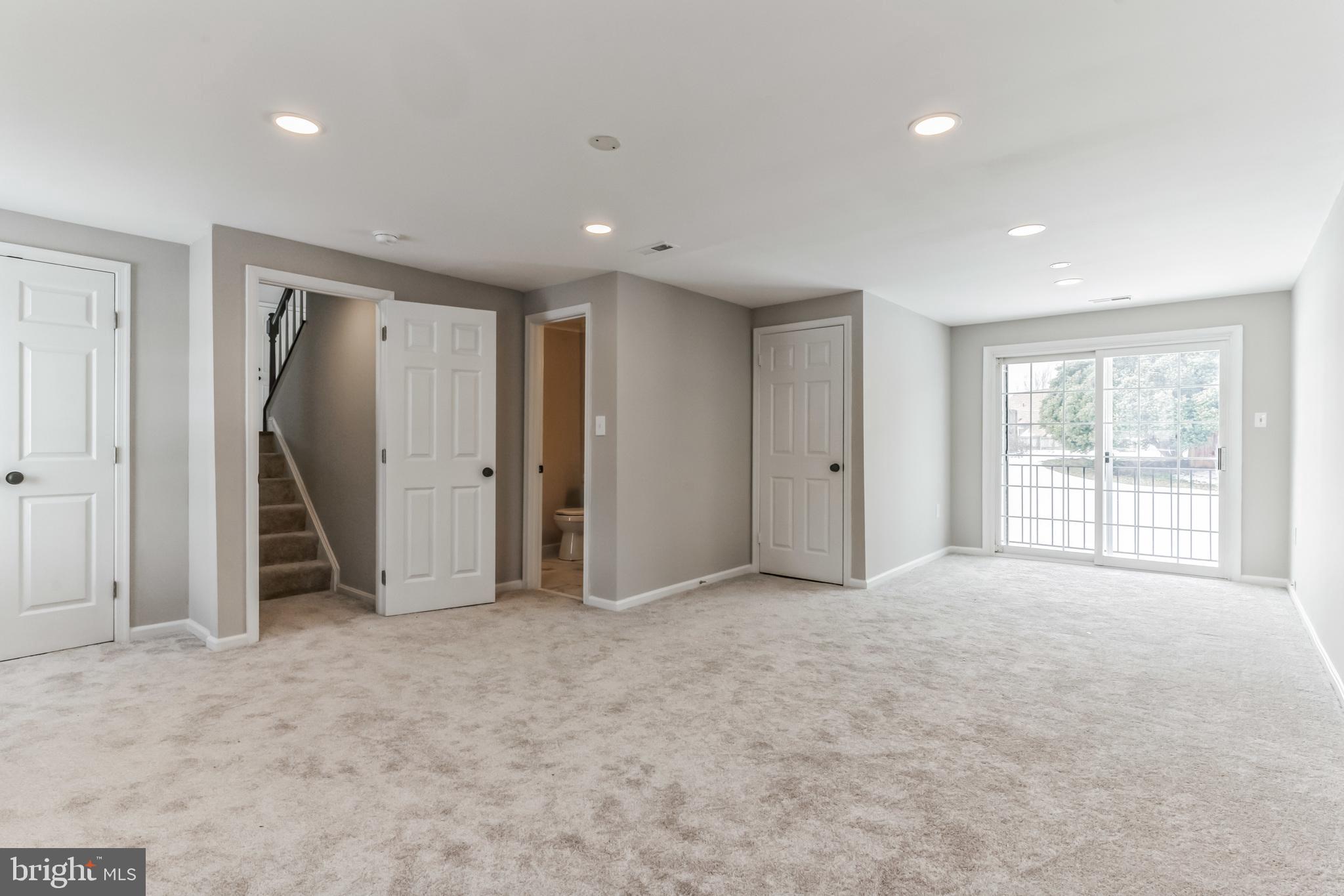 NEW ORCHARD ESTATES - Residential