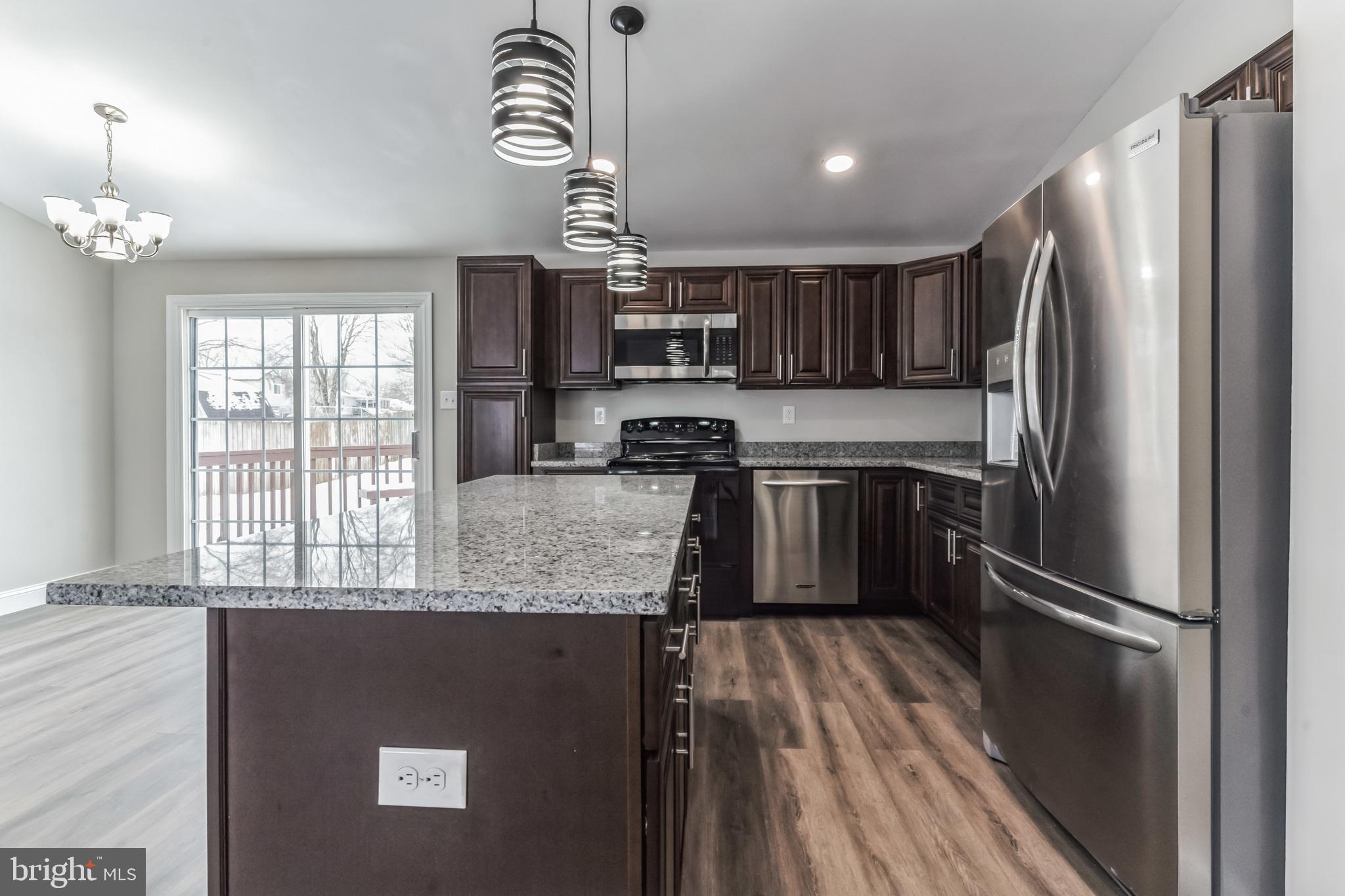 NEW ORCHARD ESTATES - Residential