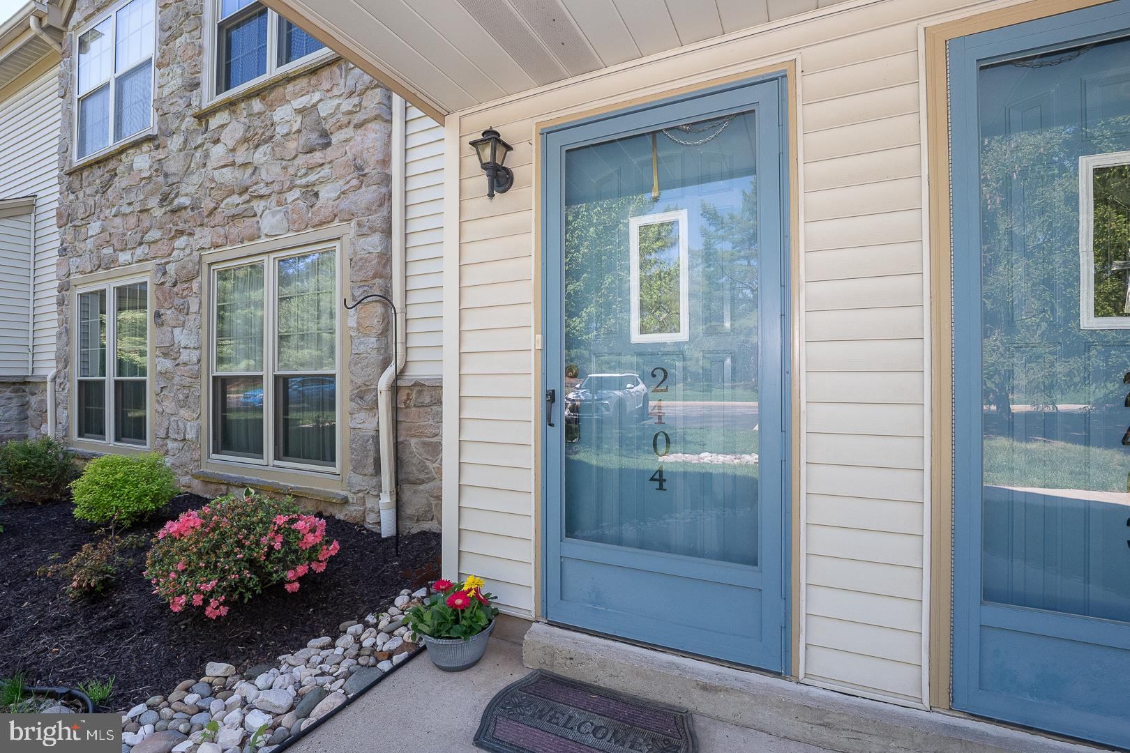 MONTGOMERY BROOK - Residential