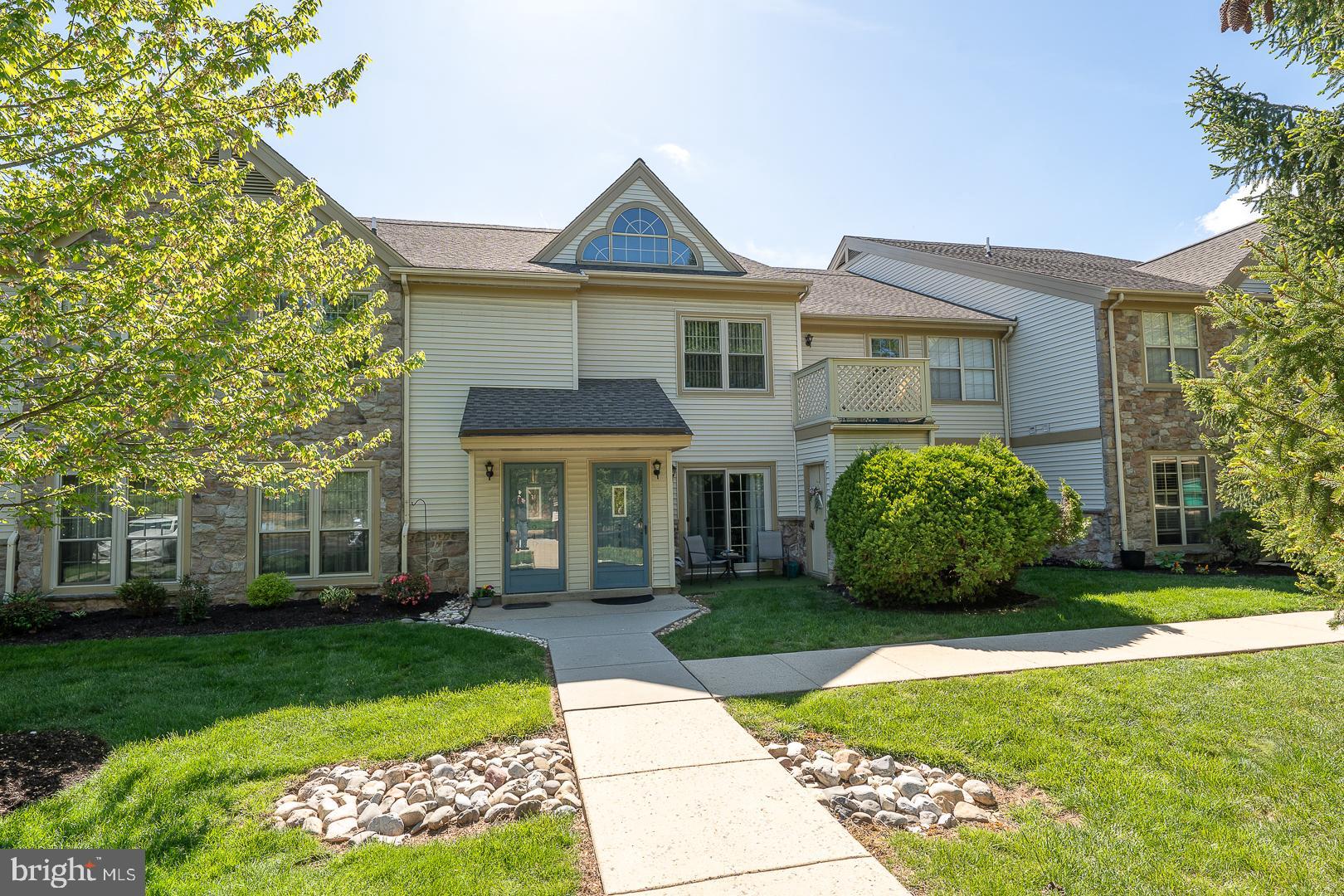 MONTGOMERY BROOK - Residential