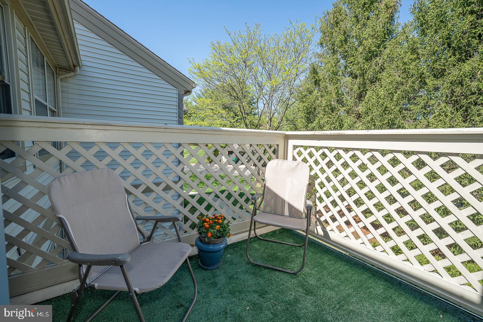 MONTGOMERY BROOK - Residential