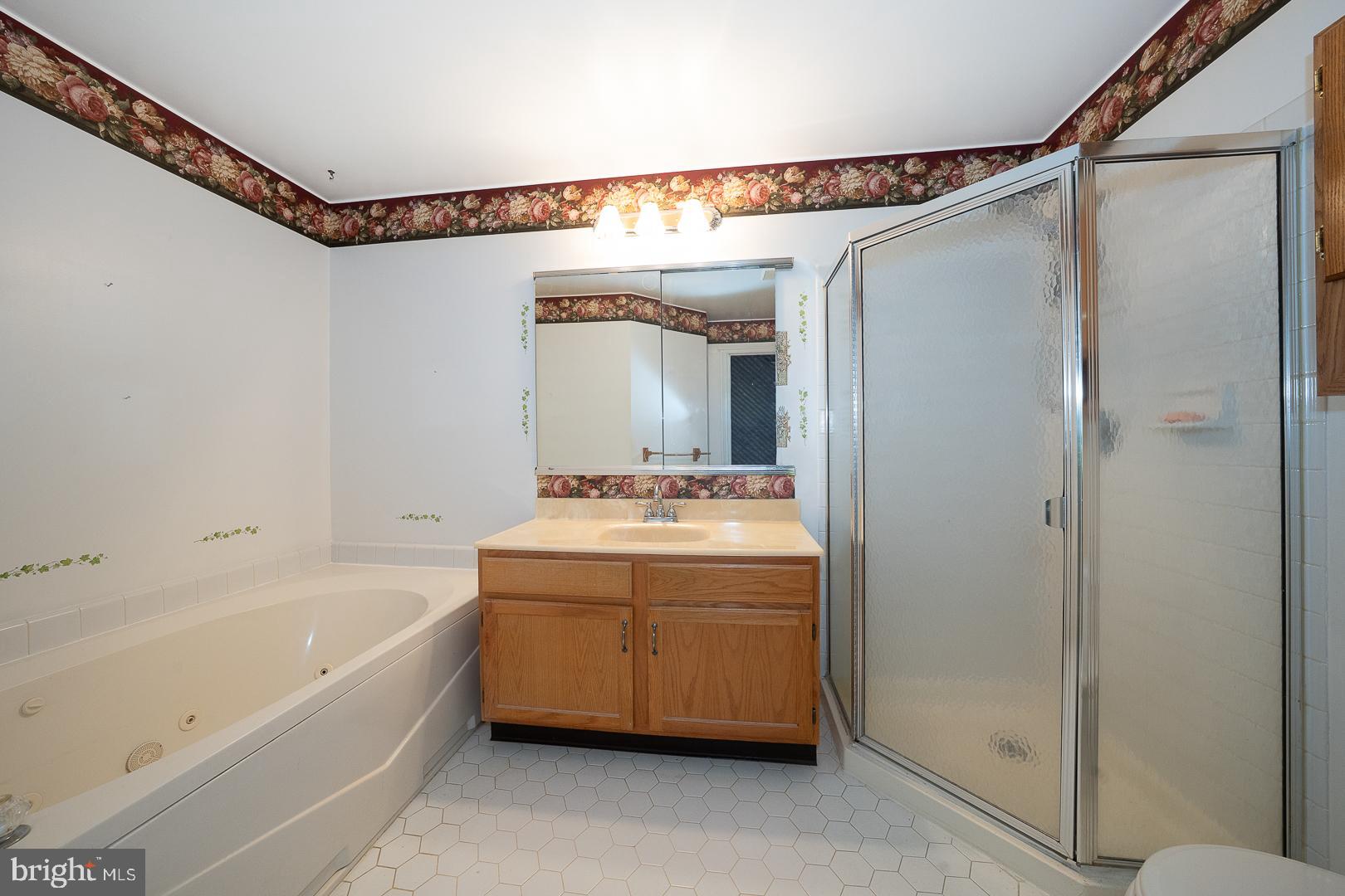 MONTGOMERY BROOK - Residential