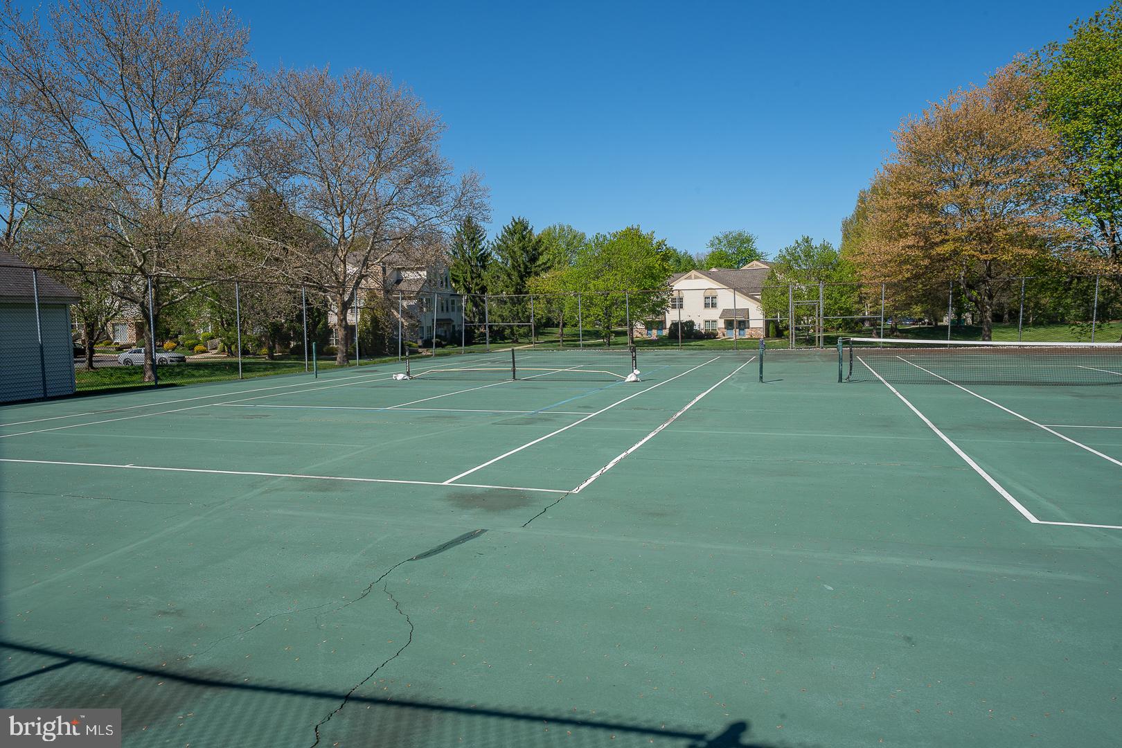 MONTGOMERY BROOK - Residential