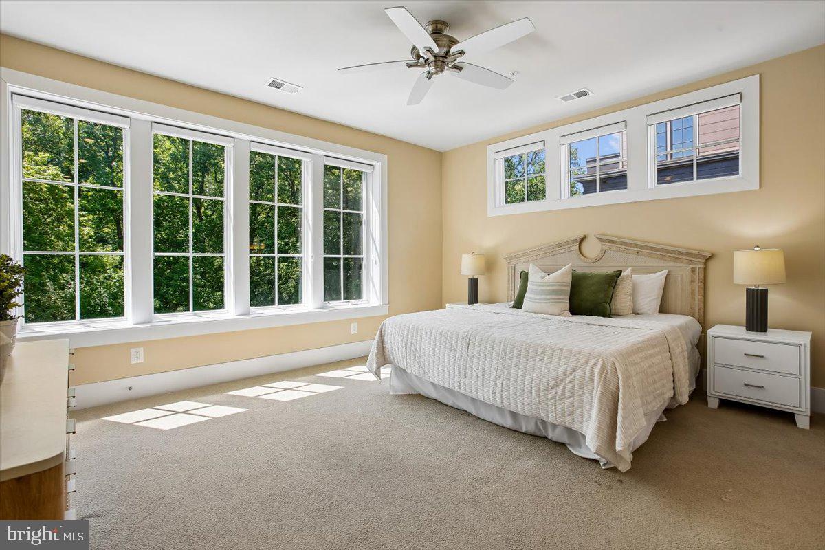 CHEVY CHASE - Residential