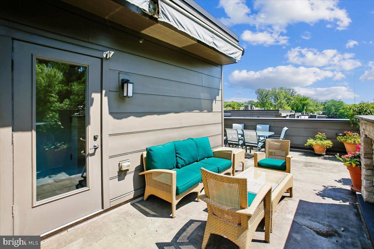 CHEVY CHASE - Residential