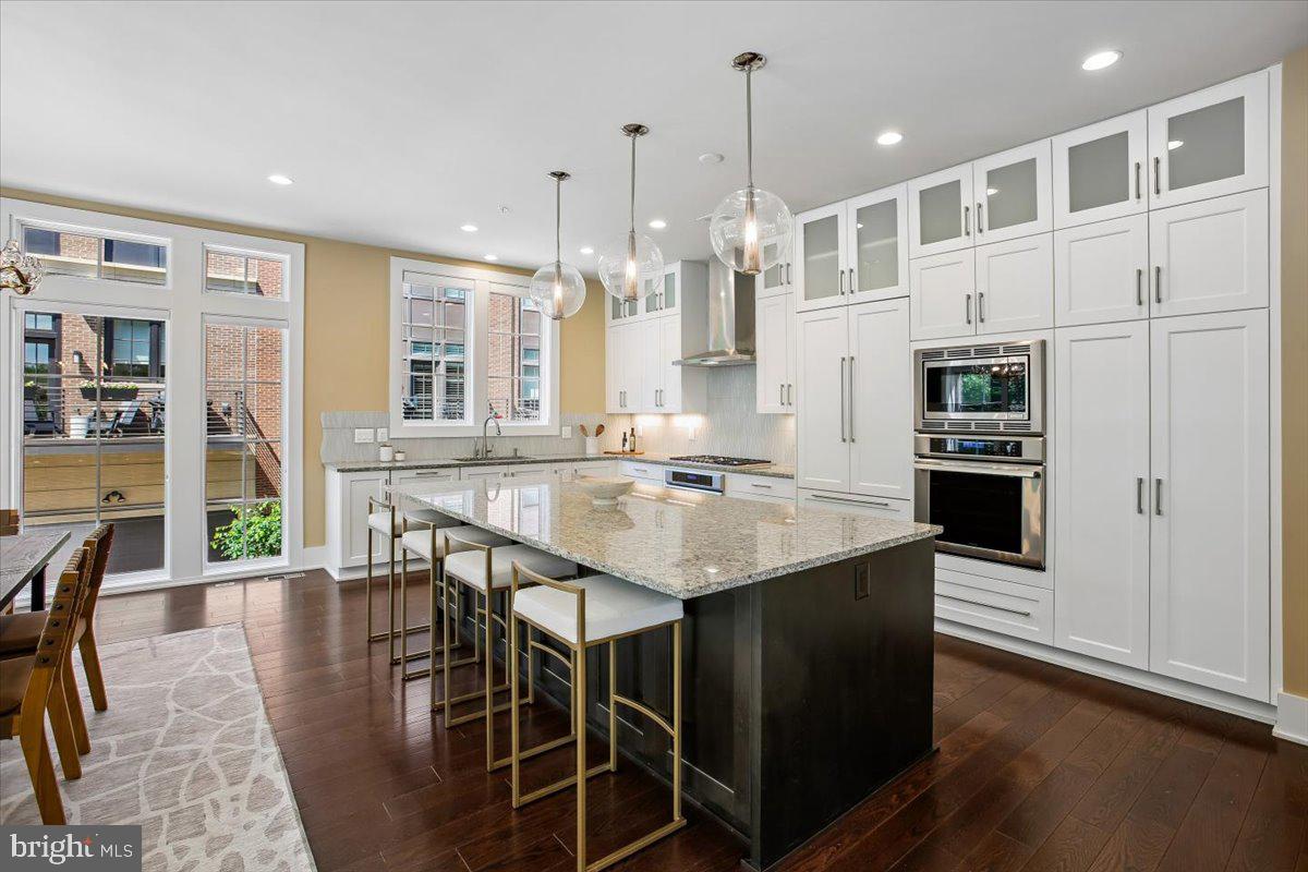 CHEVY CHASE - Residential