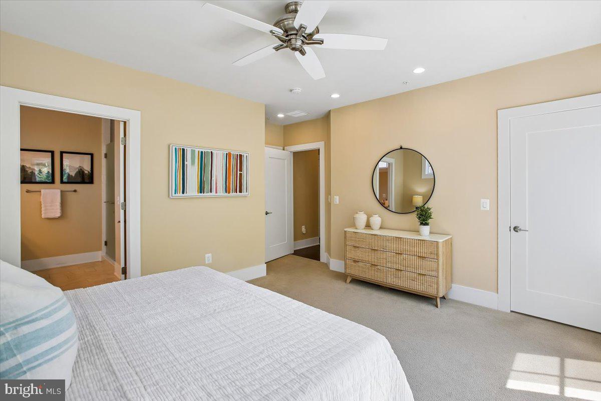 CHEVY CHASE - Residential