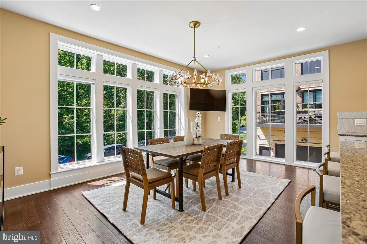 CHEVY CHASE - Residential