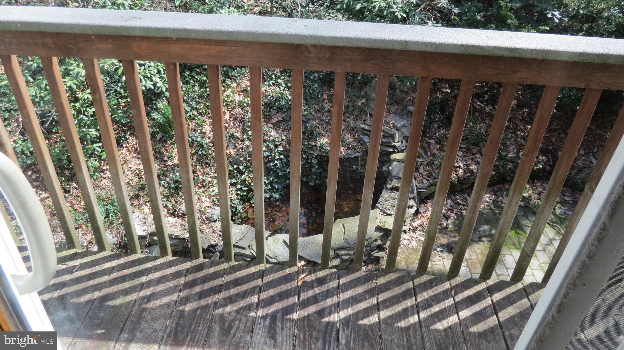 LAUREL WOODS - Residential