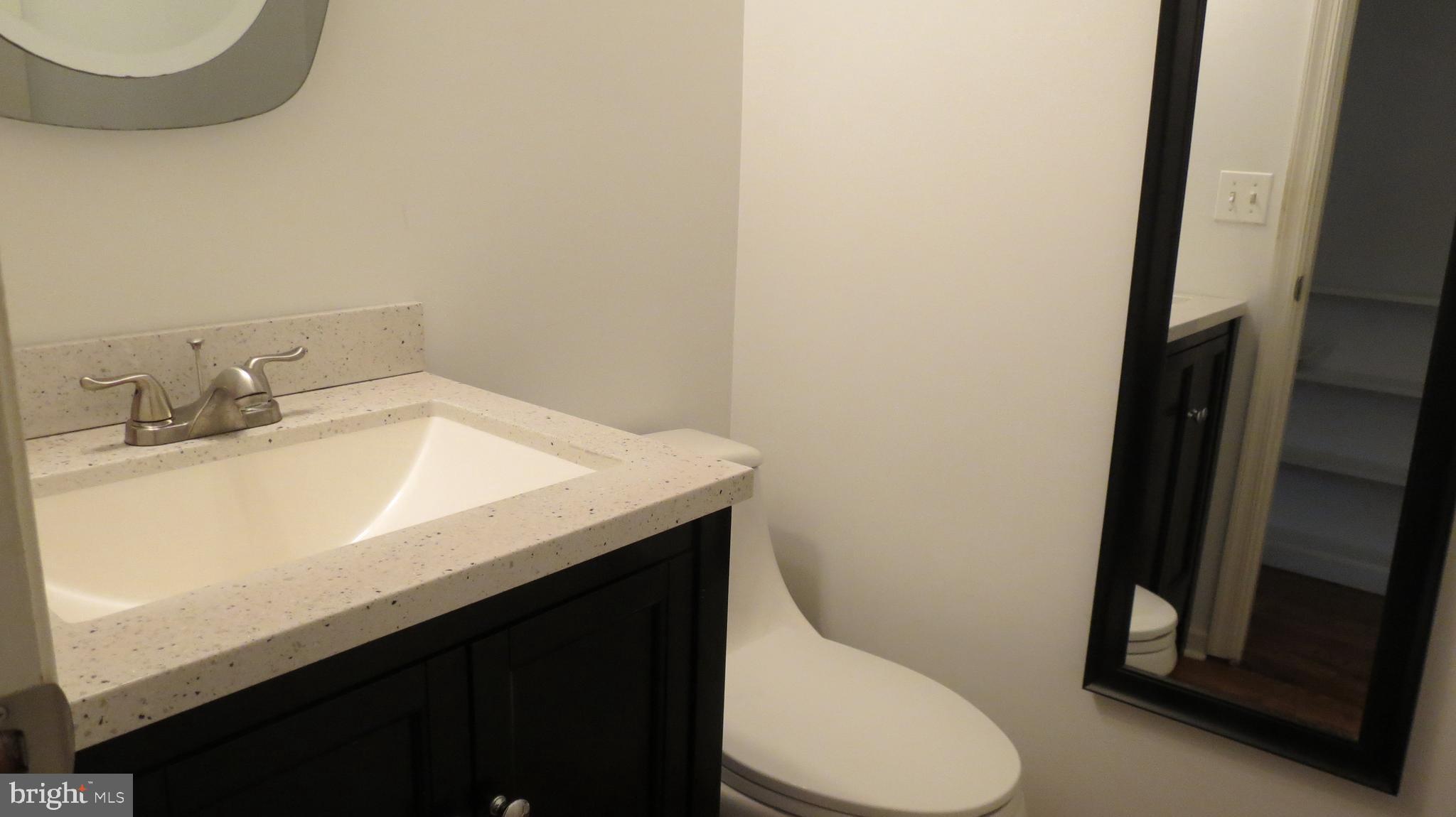 LAUREL WOODS - Residential