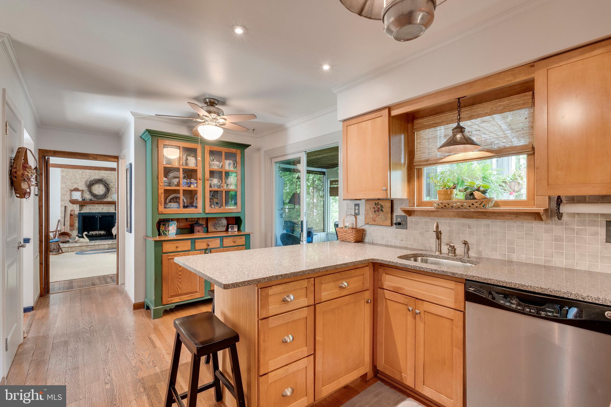 SNOWDENS MILL - Residential