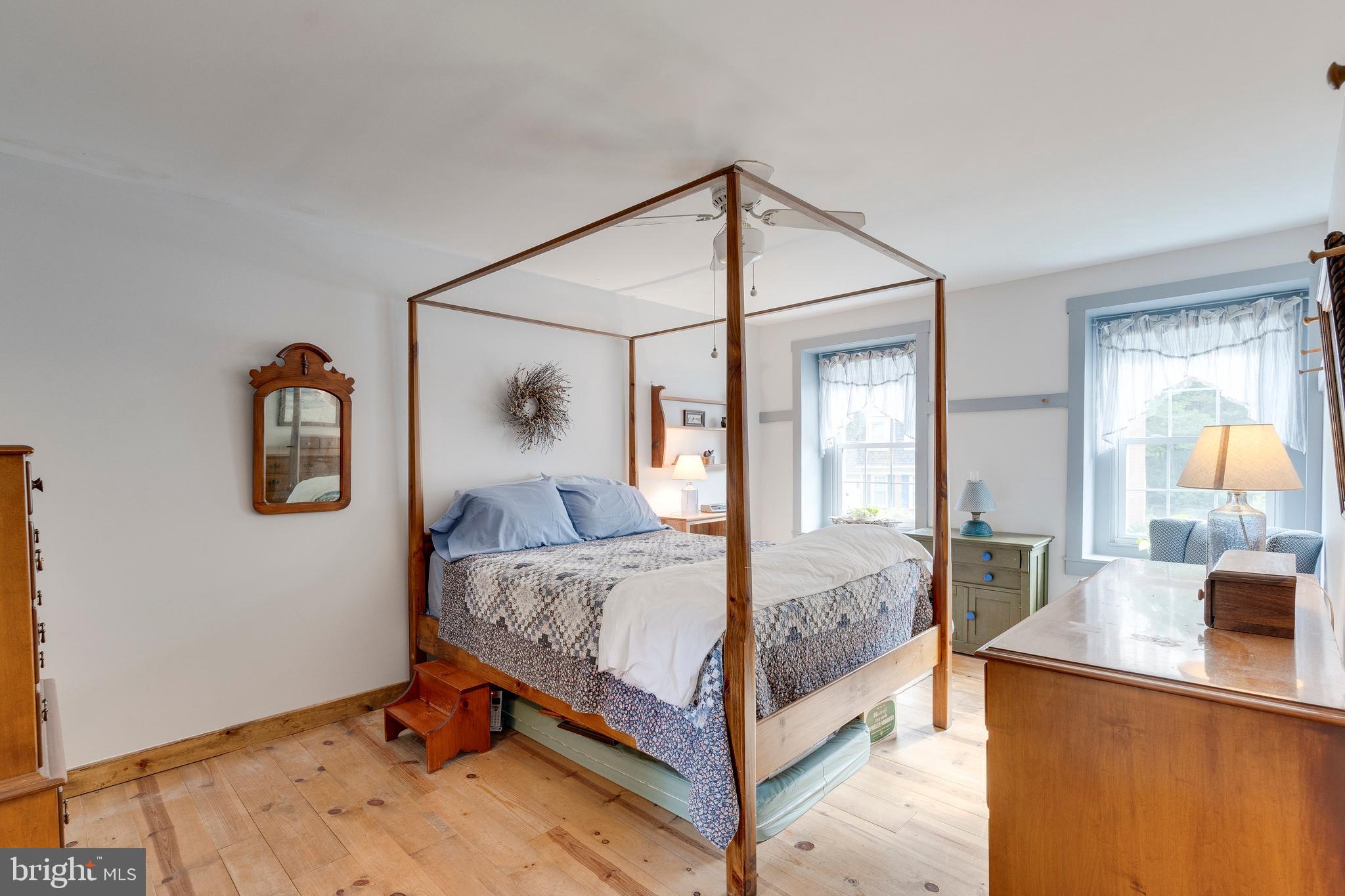 SNOWDENS MILL - Residential