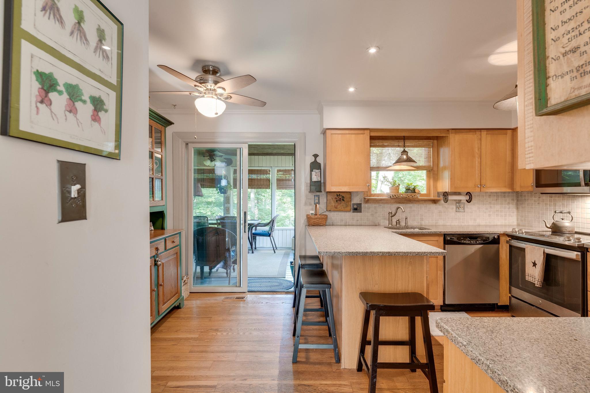 SNOWDENS MILL - Residential