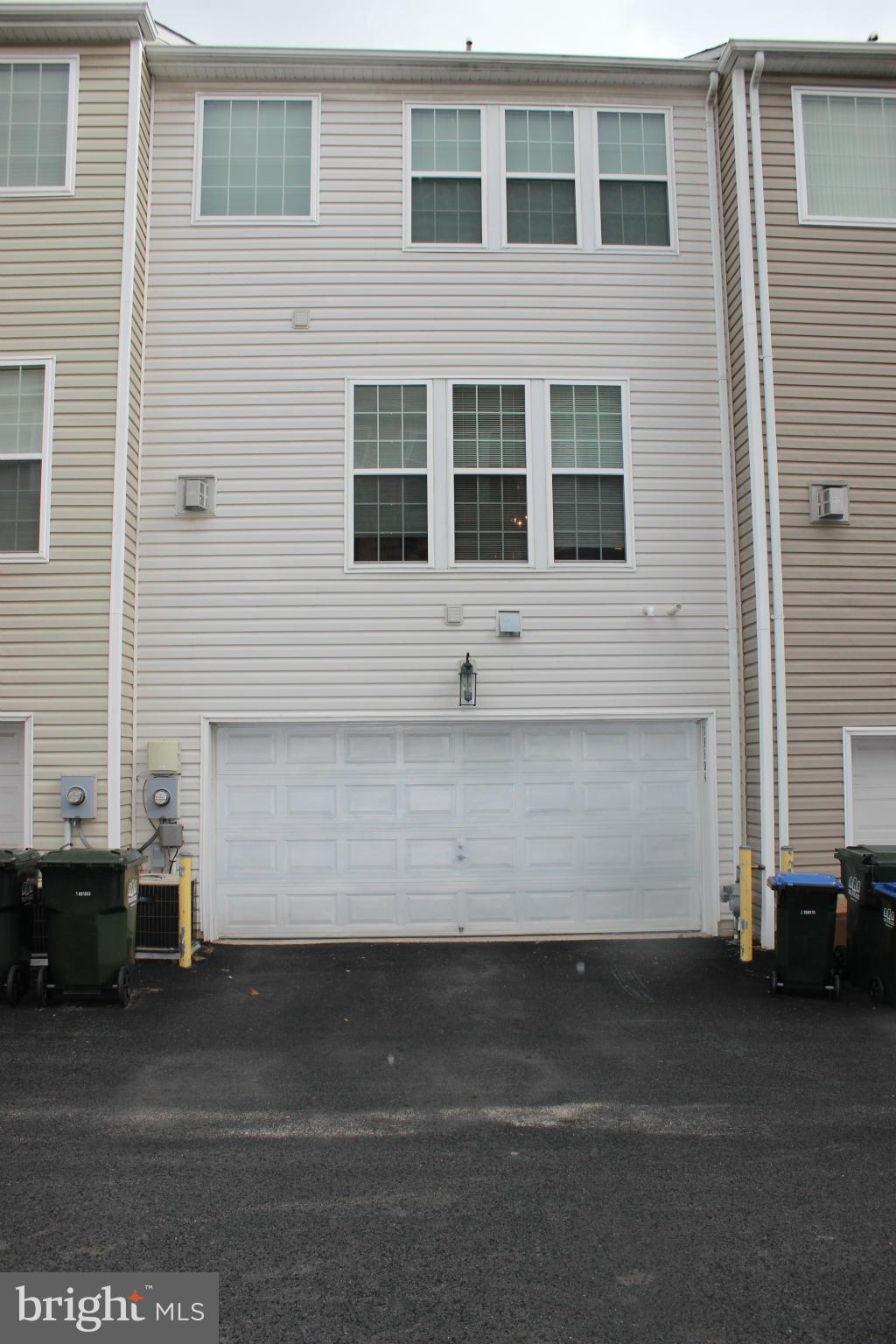 FAIRCREST - Residential Lease