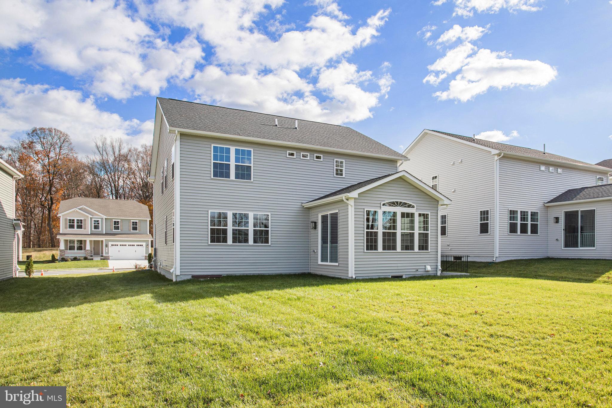 ROBERTS CROSSING - Residential