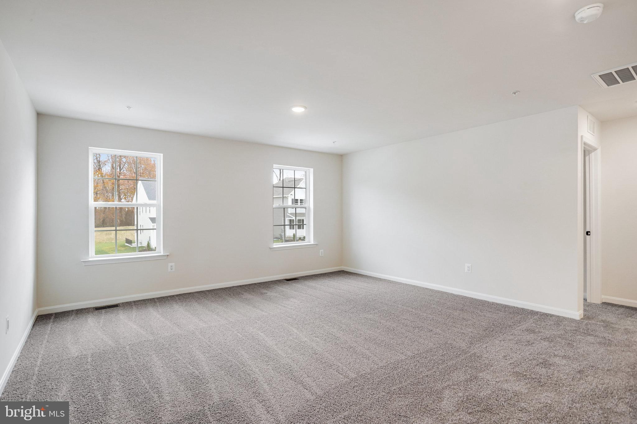 ROBERTS CROSSING - Residential