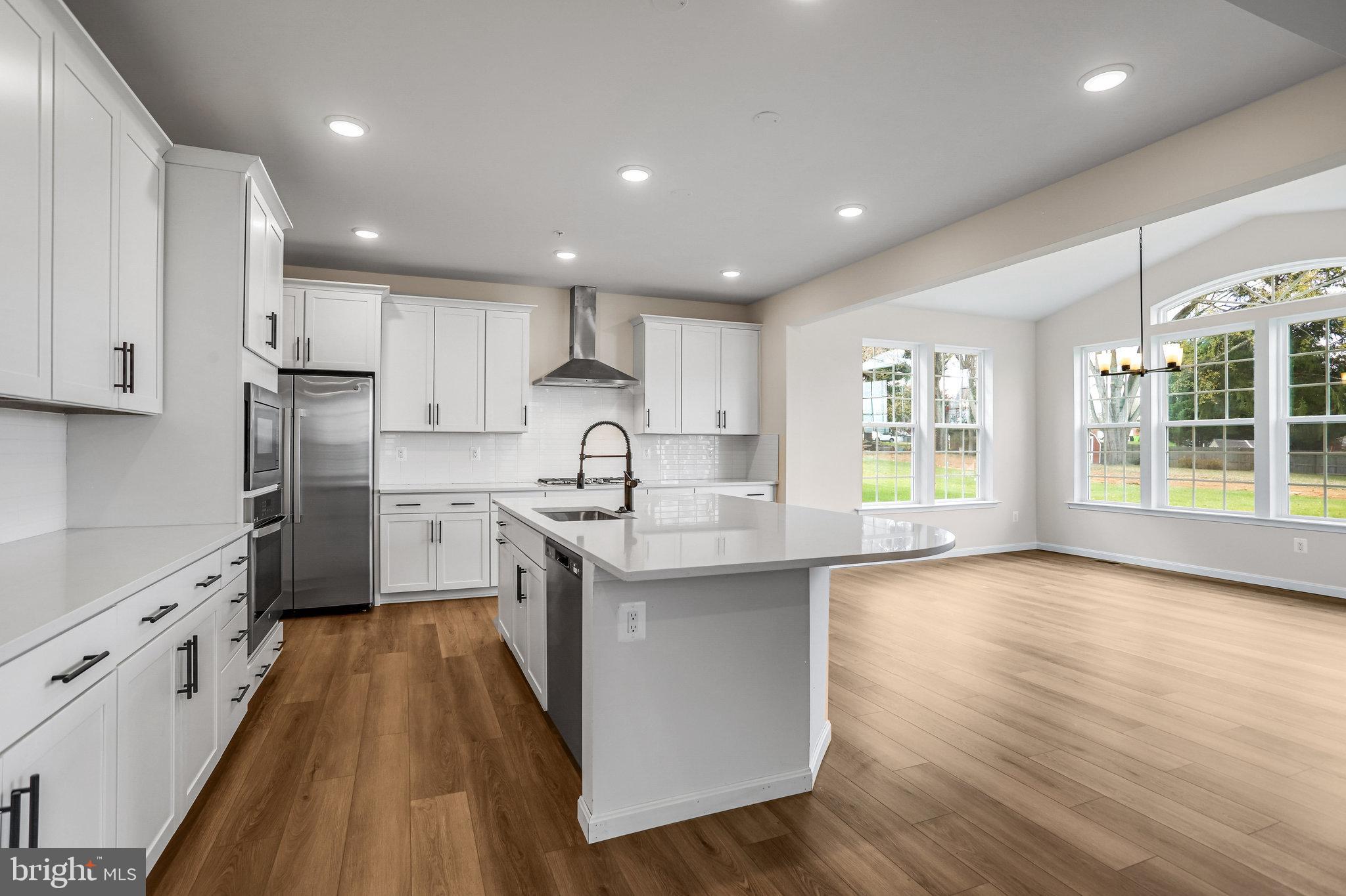 ROBERTS CROSSING - Residential