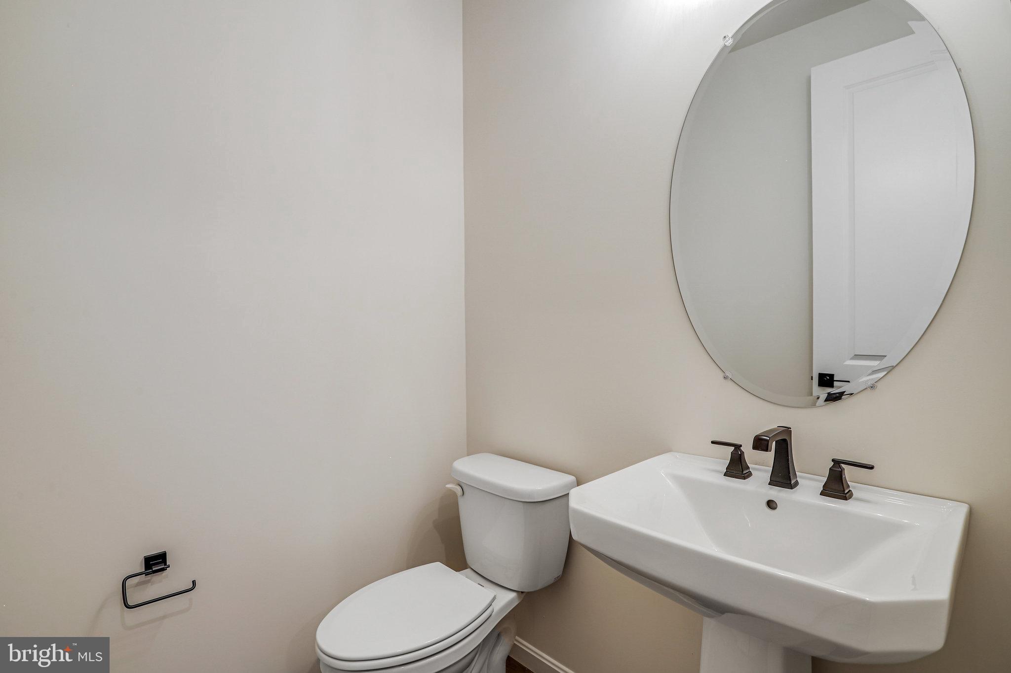 ROBERTS CROSSING - Residential