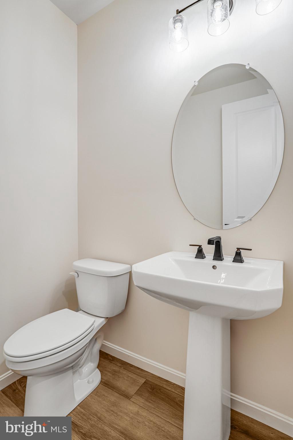 ROBERTS CROSSING - Residential