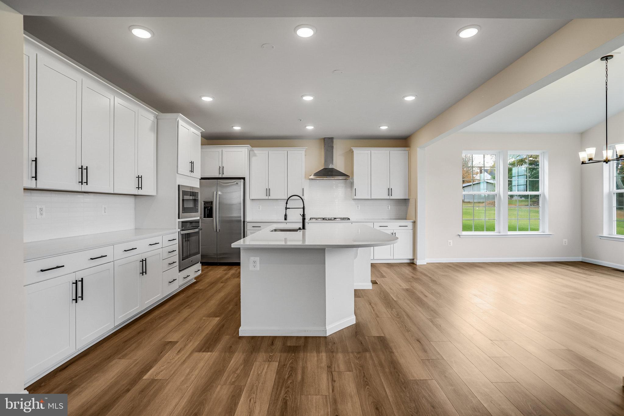 ROBERTS CROSSING - Residential