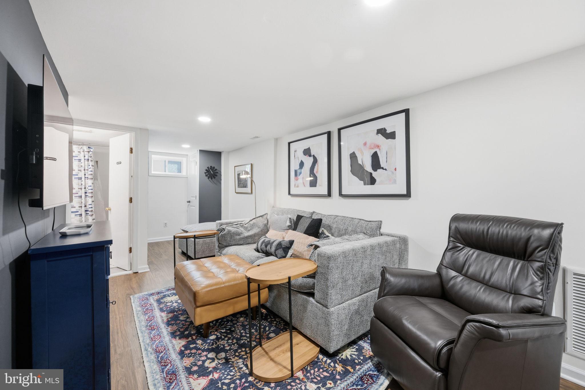 TAKOMA PARK - Residential