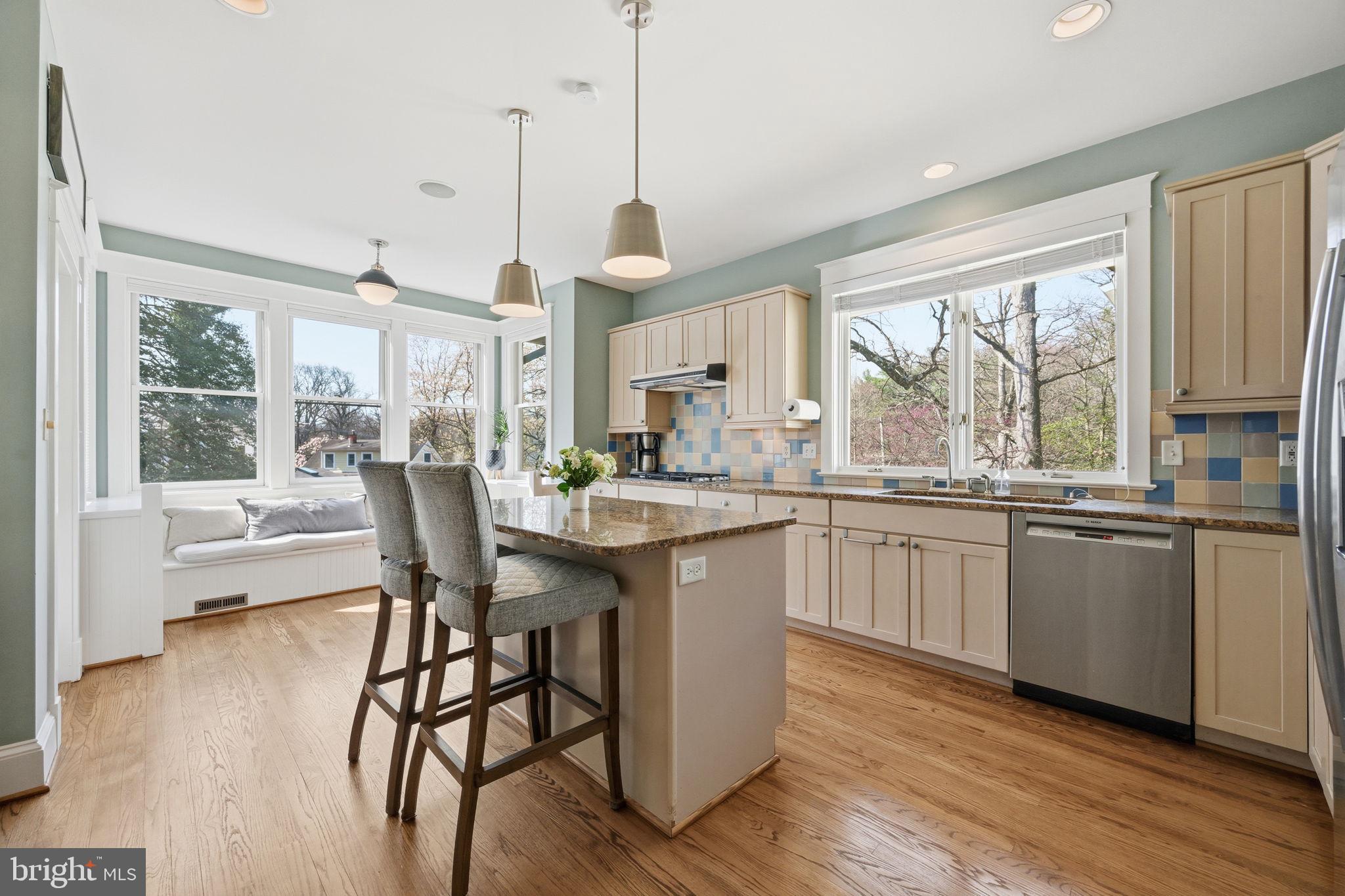 TAKOMA PARK - Residential