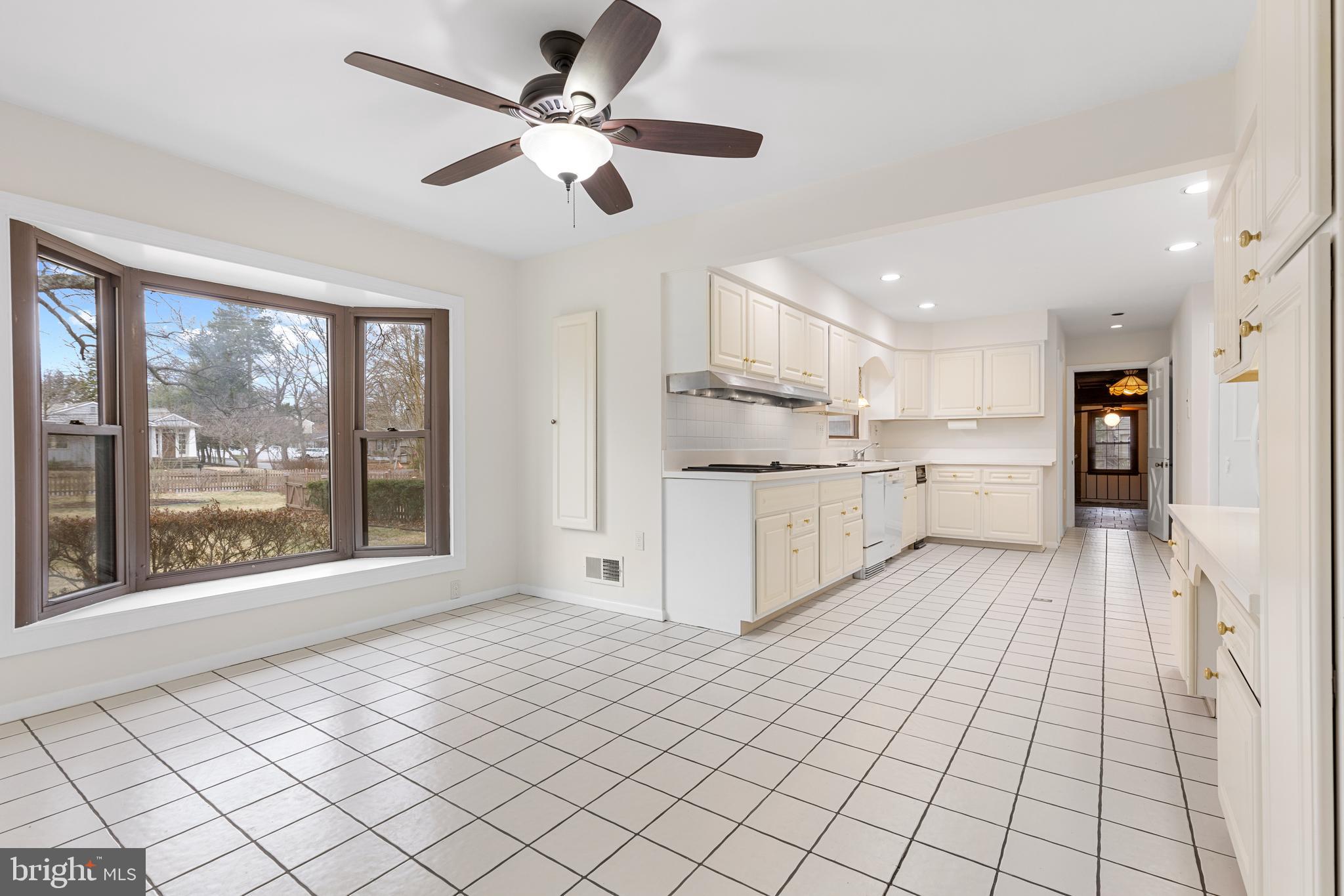TRUXTON HEIGHTS - Residential