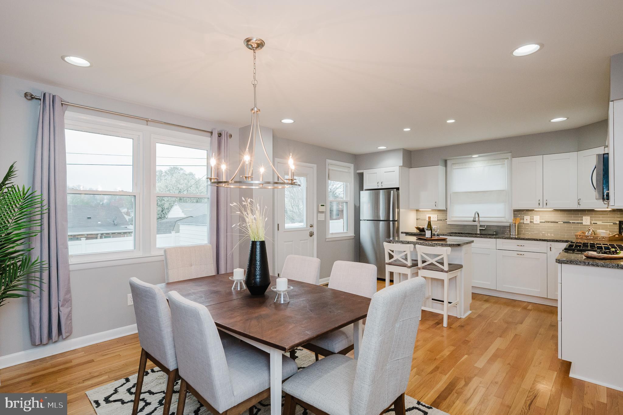 HARWOOD MANOR - Residential