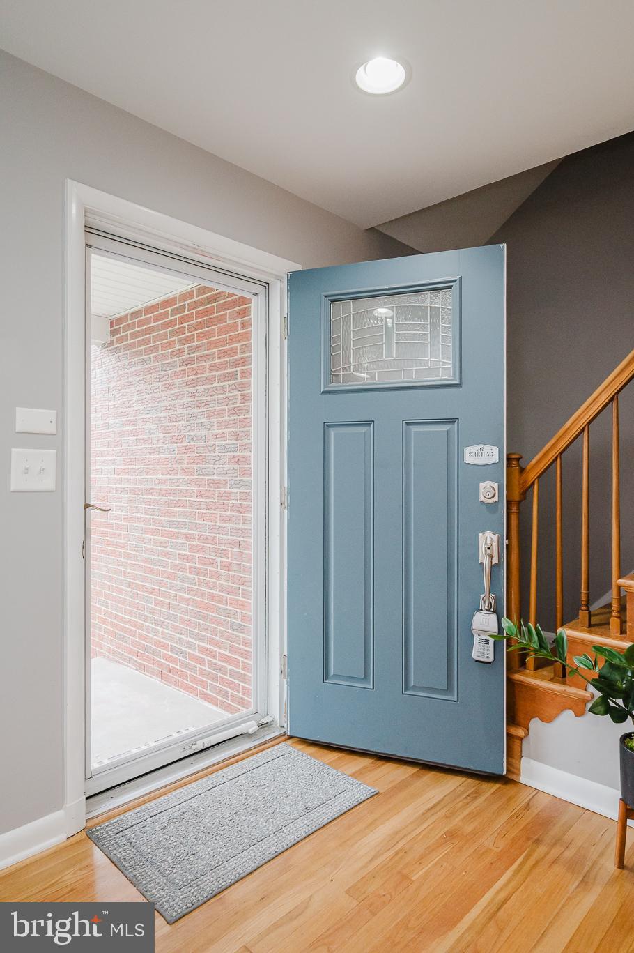 HARWOOD MANOR - Residential