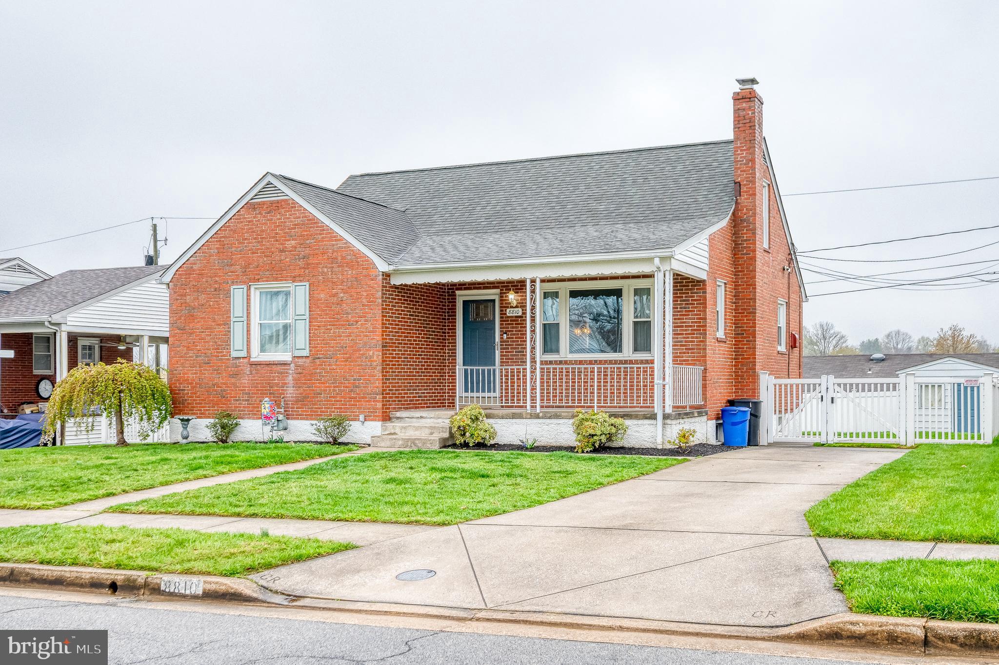 HARWOOD MANOR - Residential