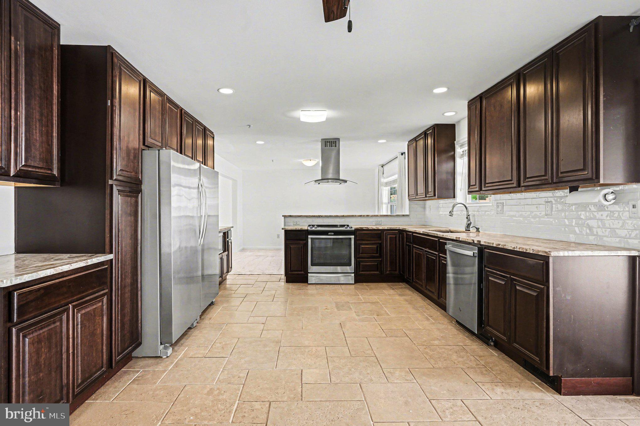 GULPH MILLS VIL - Residential