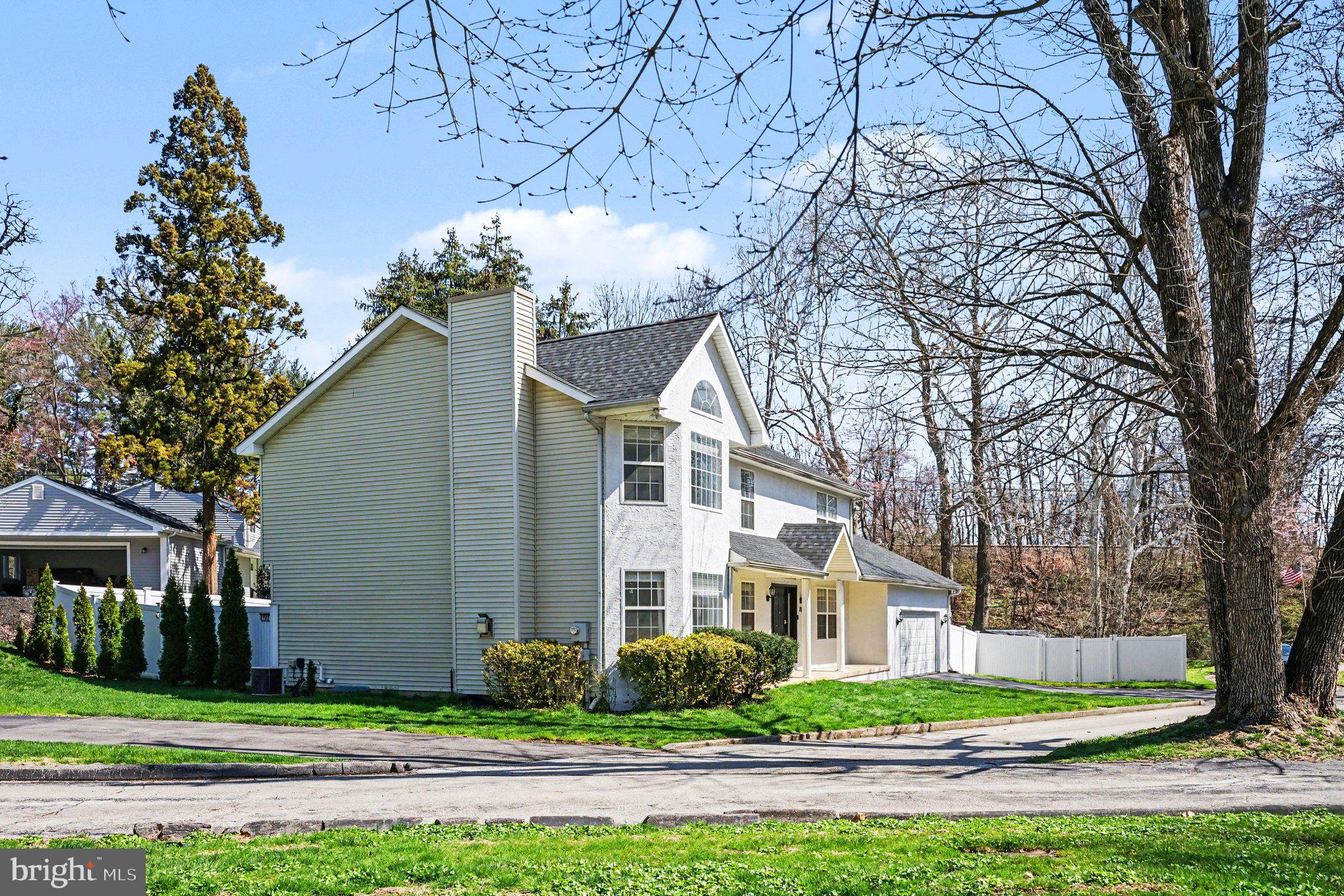 GULPH MILLS VIL - Residential