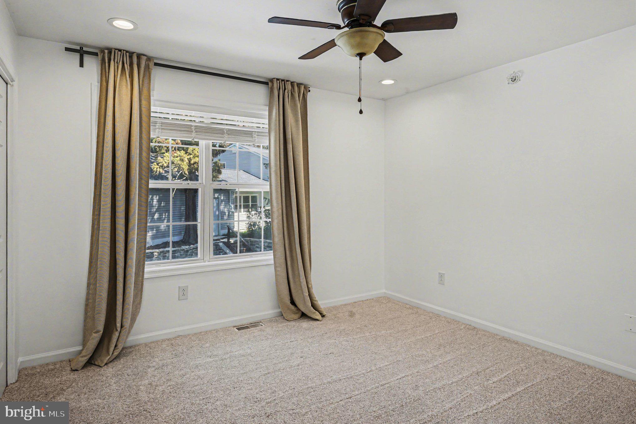 GULPH MILLS VIL - Residential