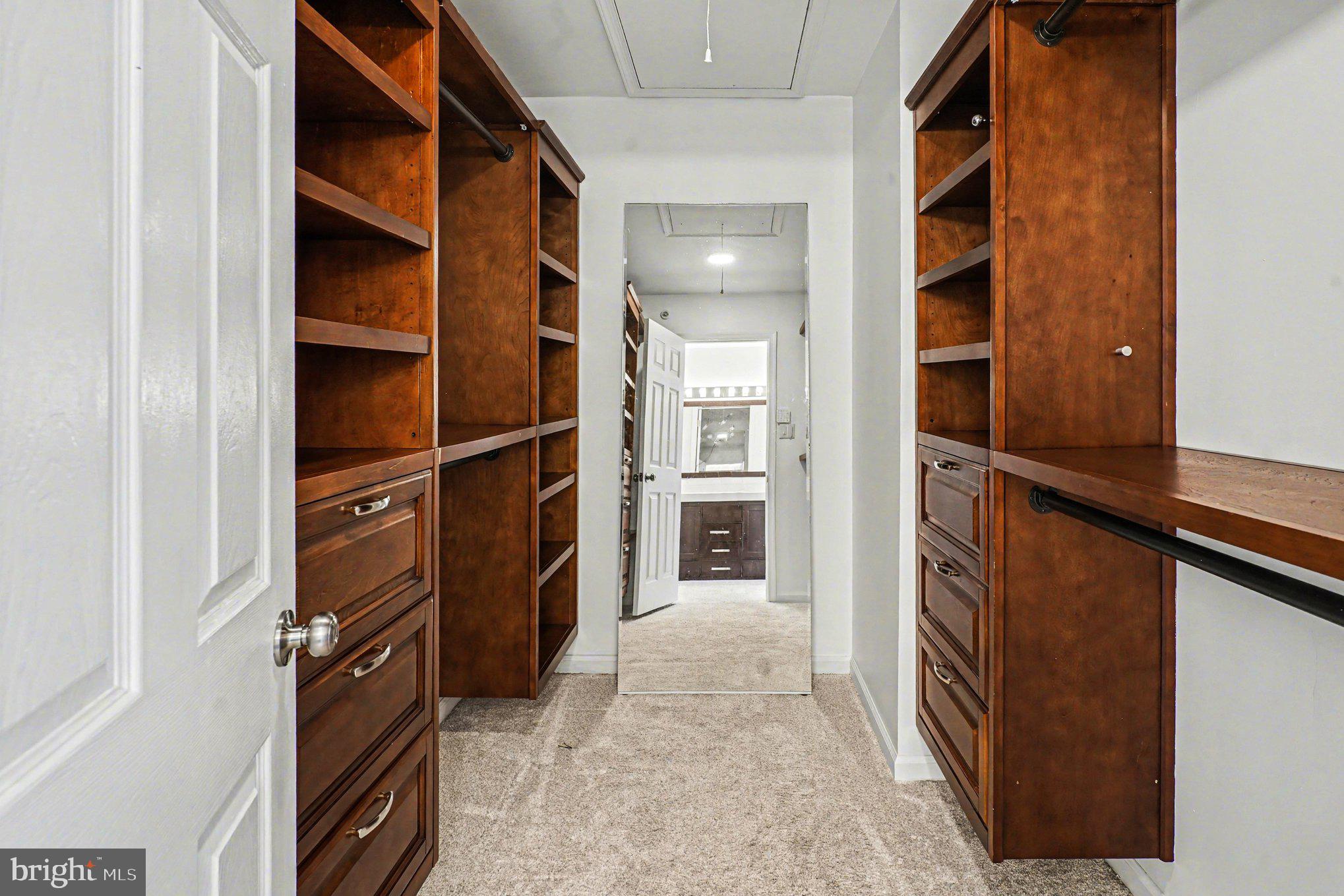 GULPH MILLS VIL - Residential