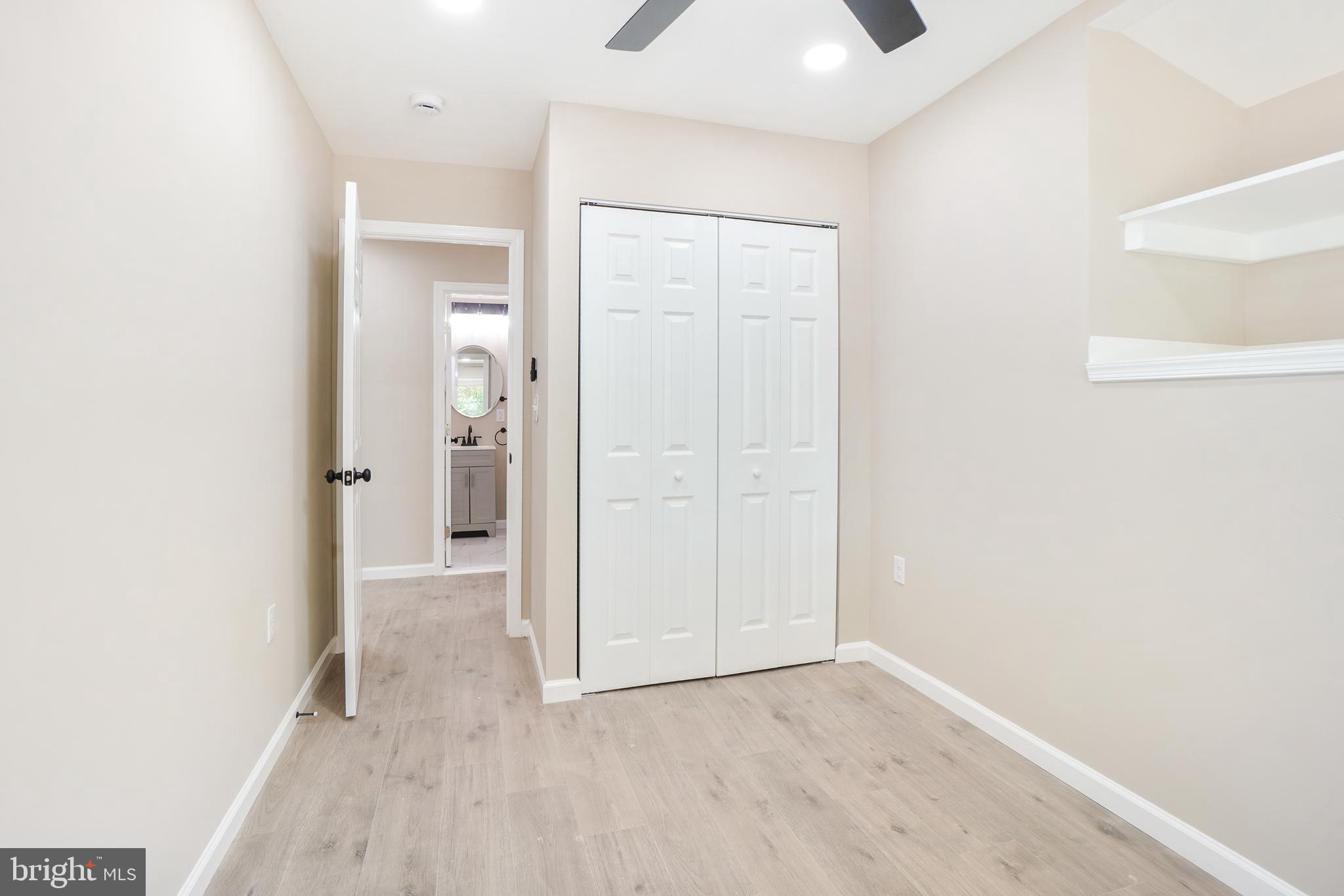 ROYAL VIEW - Residential