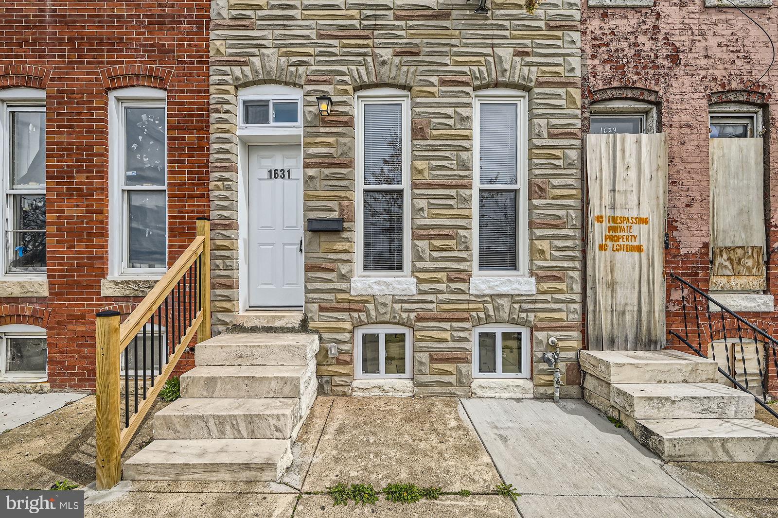 1631 N MONTFORD AVENUE