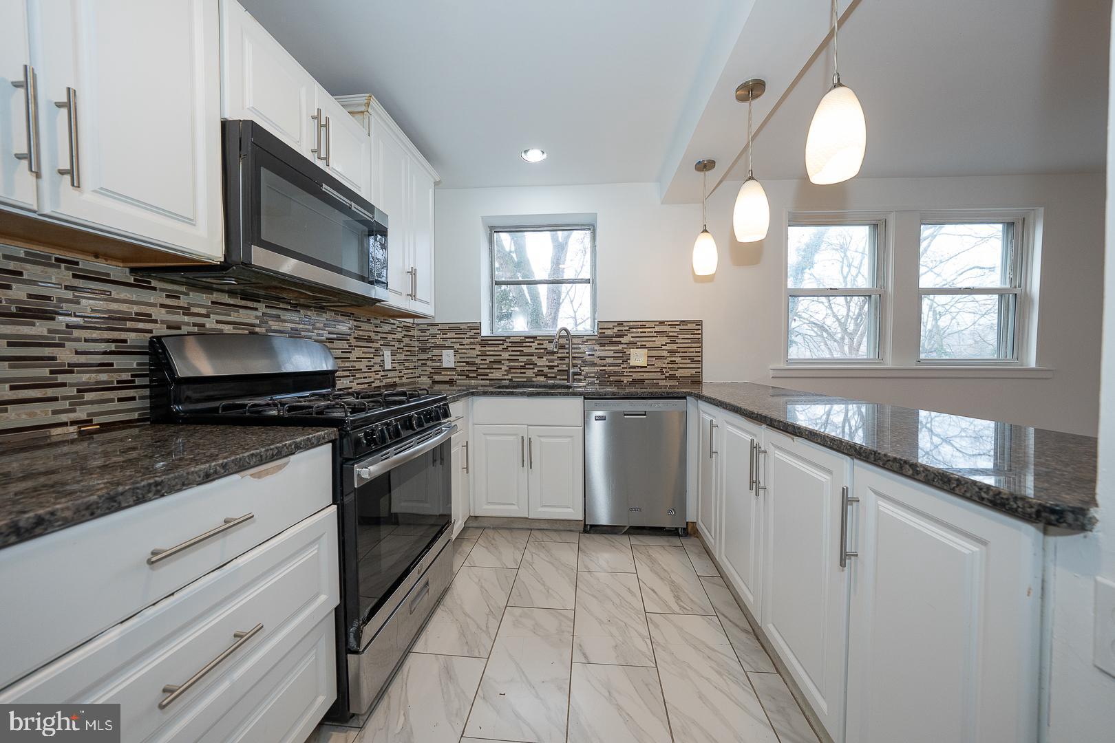 GARRETTFORD - Residential