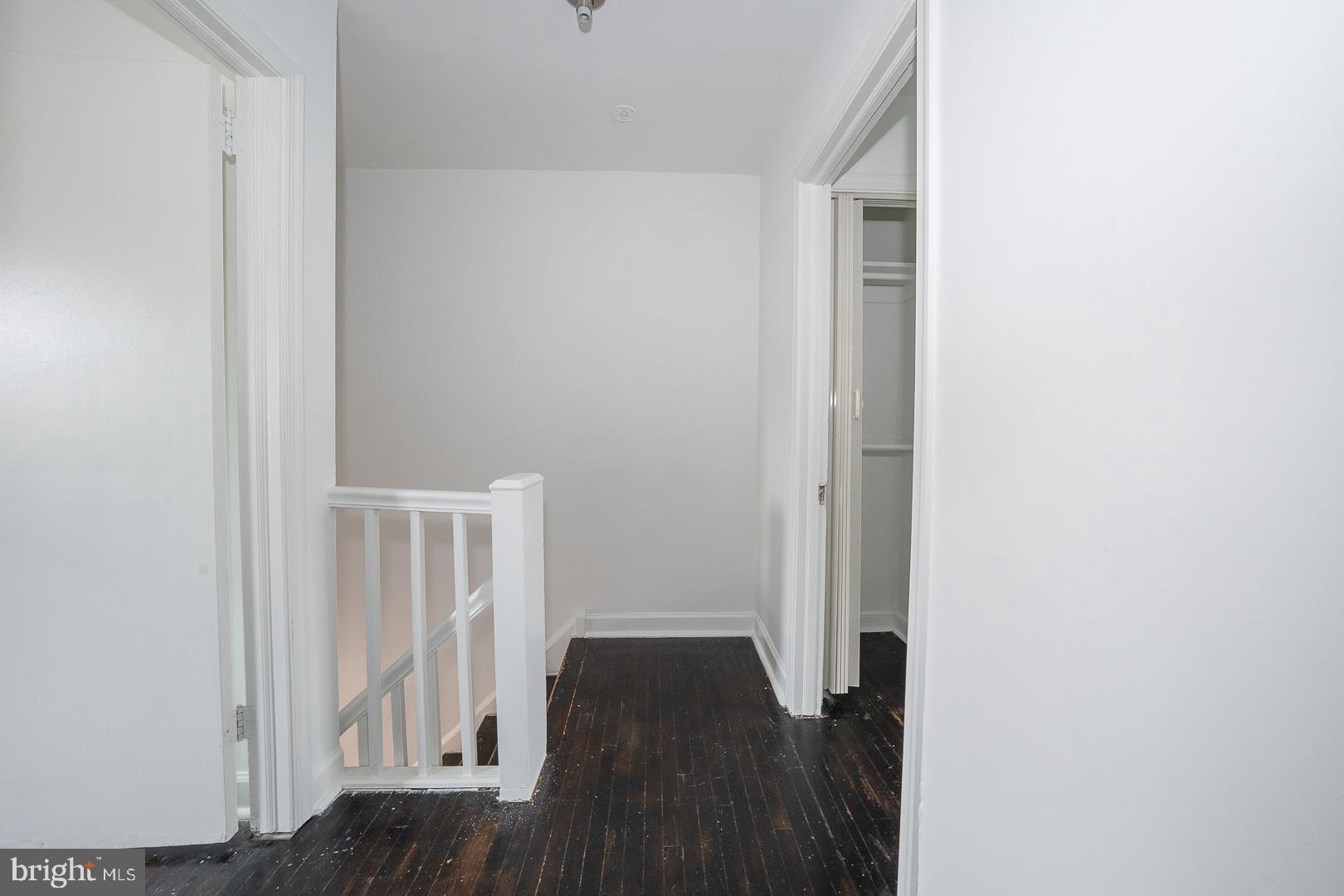 GARRETTFORD - Residential