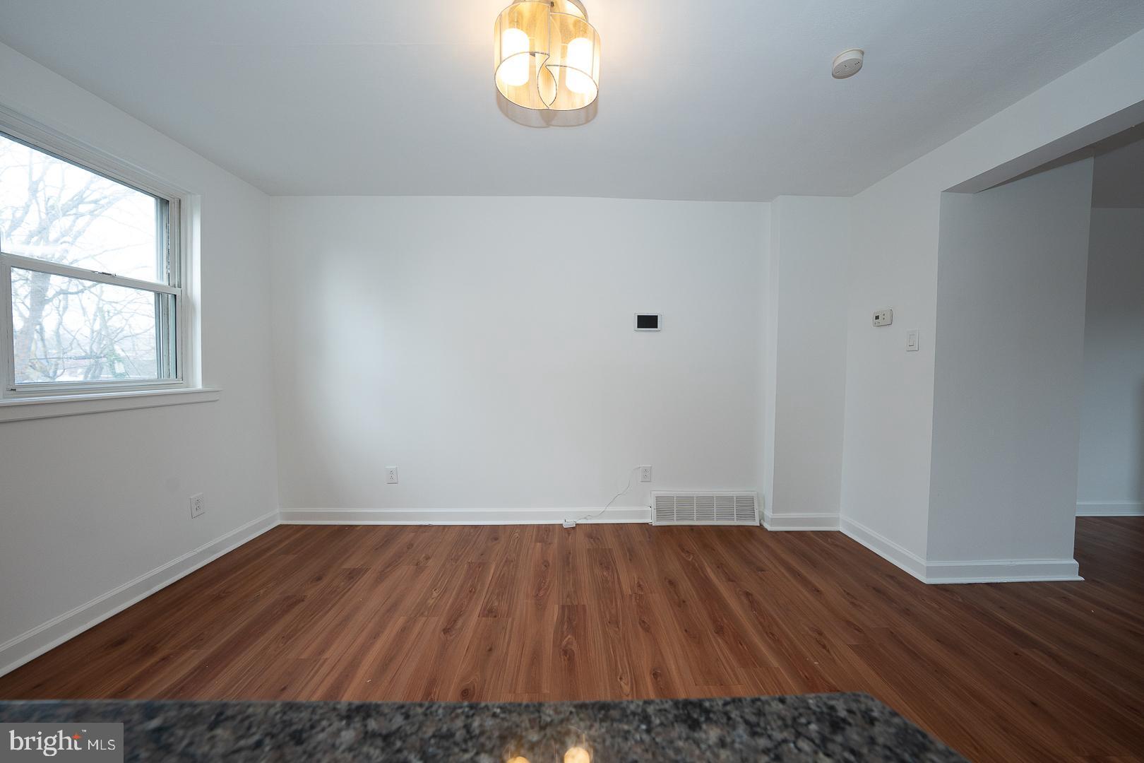 GARRETTFORD - Residential