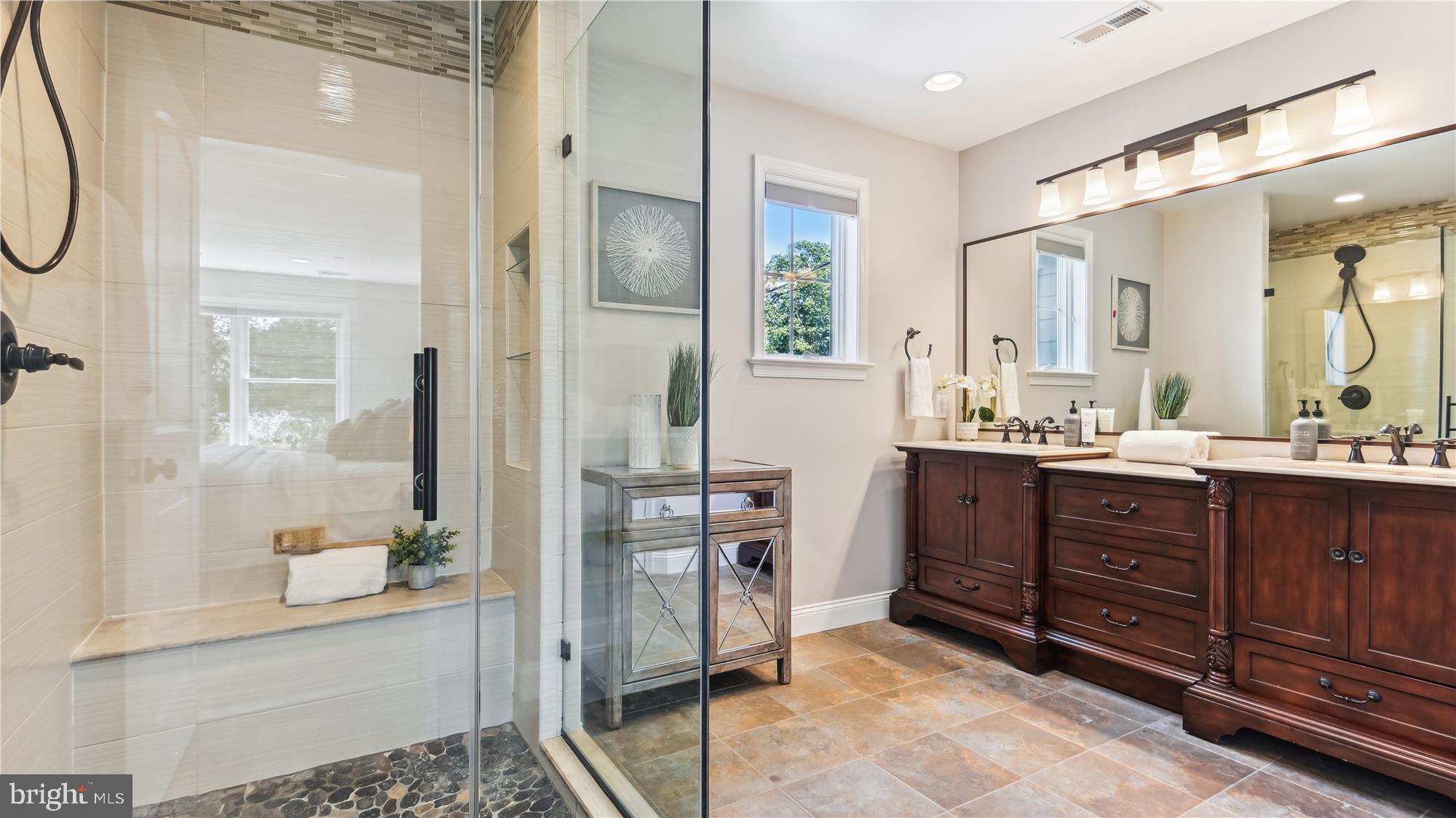 GLEN MAR PARK - Residential