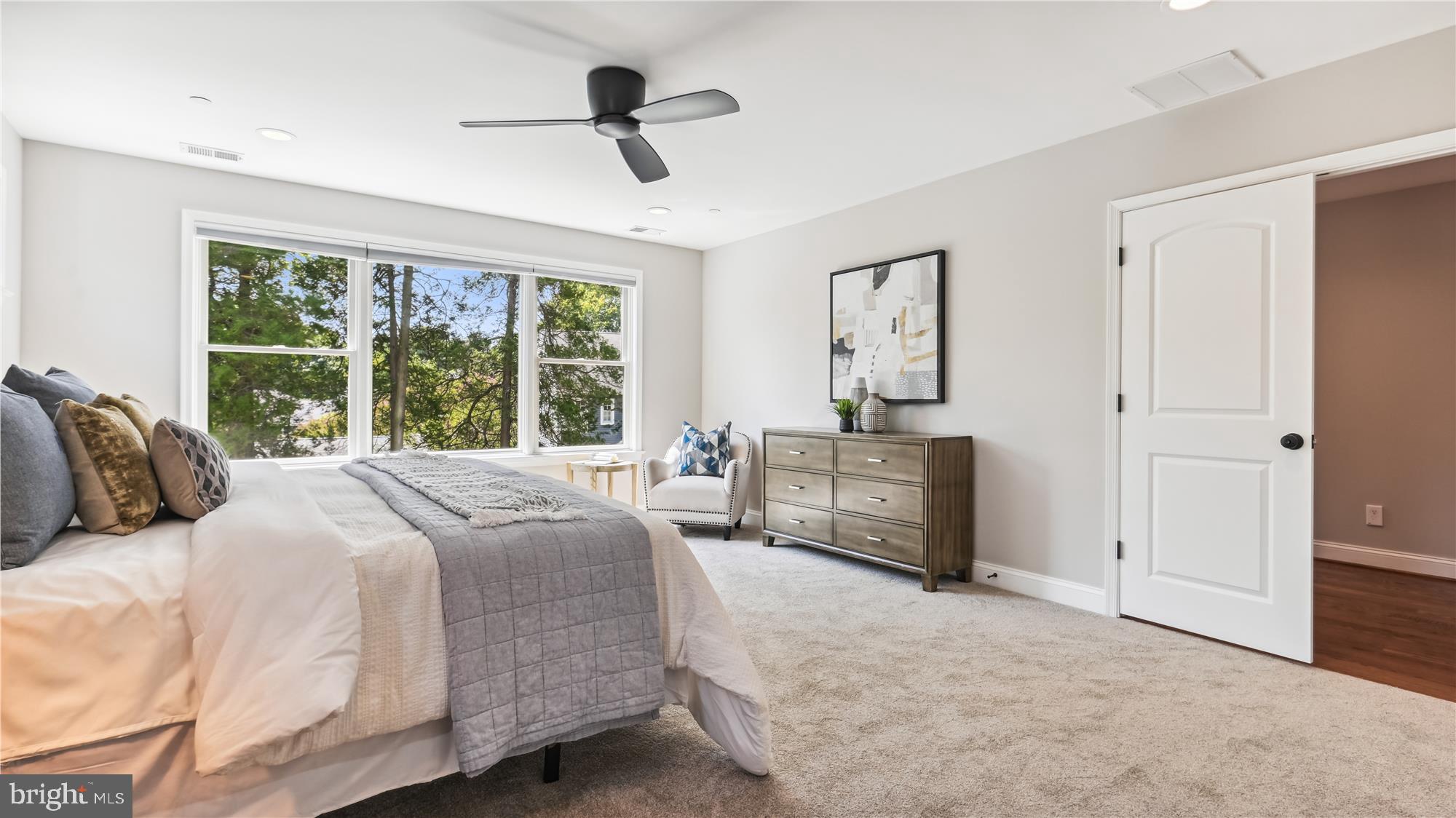 GLEN MAR PARK - Residential