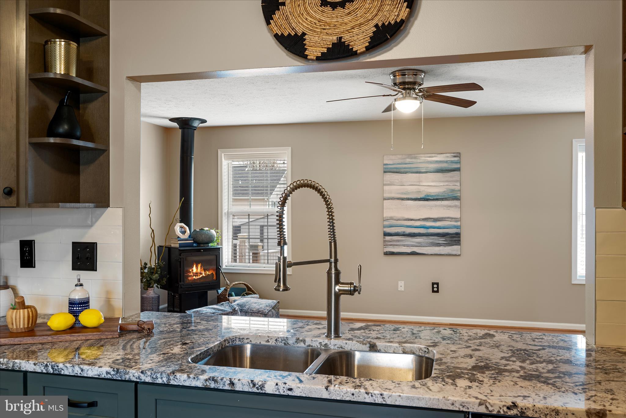 RIDGEFIELD - Residential