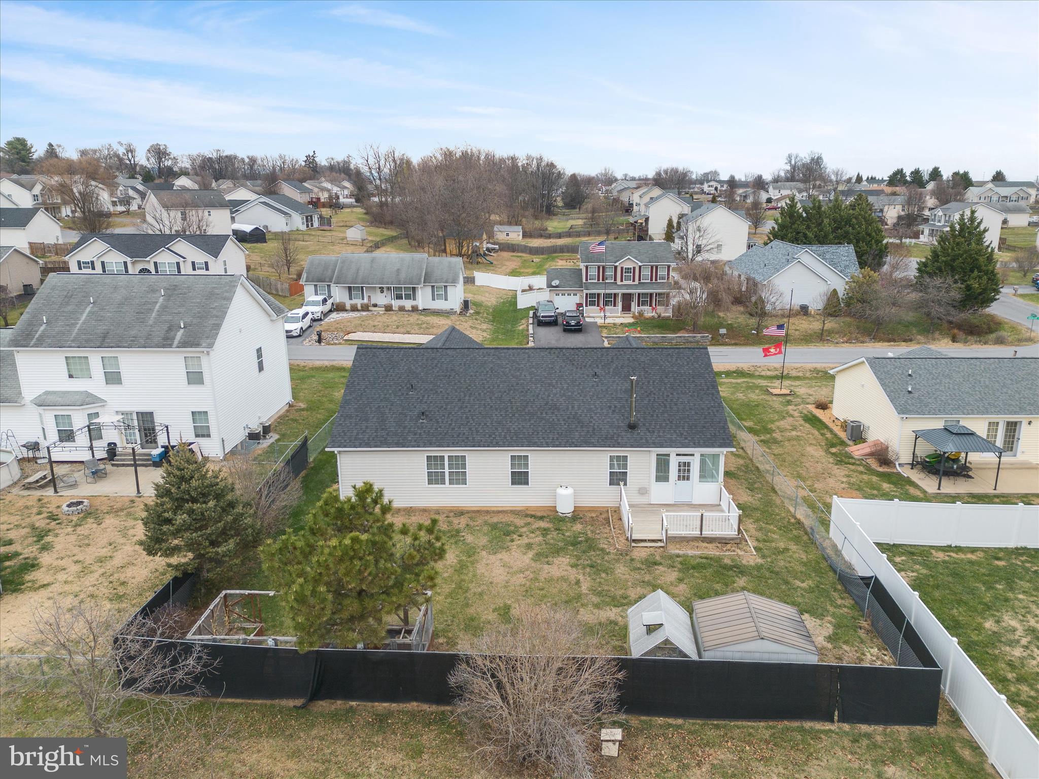 RIDGEFIELD - Residential