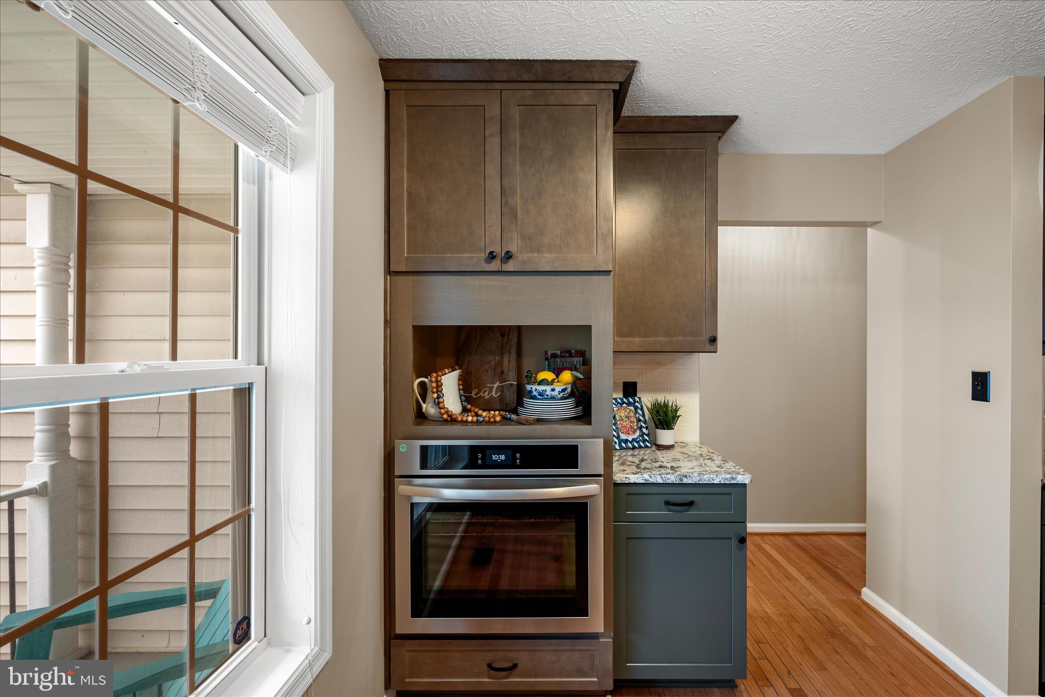 RIDGEFIELD - Residential