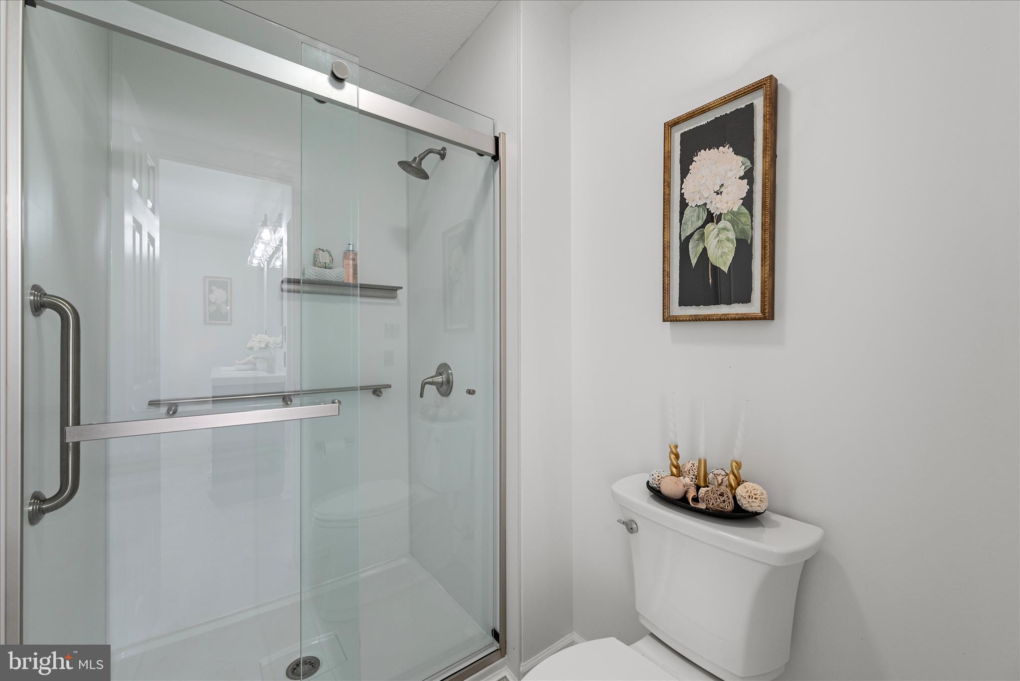 RIDGEFIELD - Residential