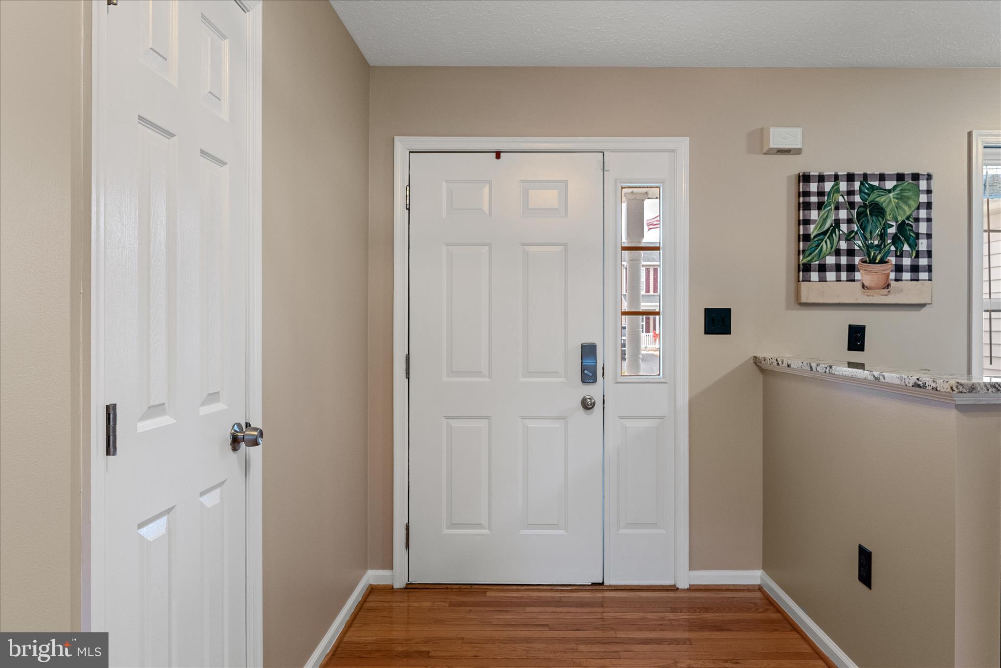 RIDGEFIELD - Residential