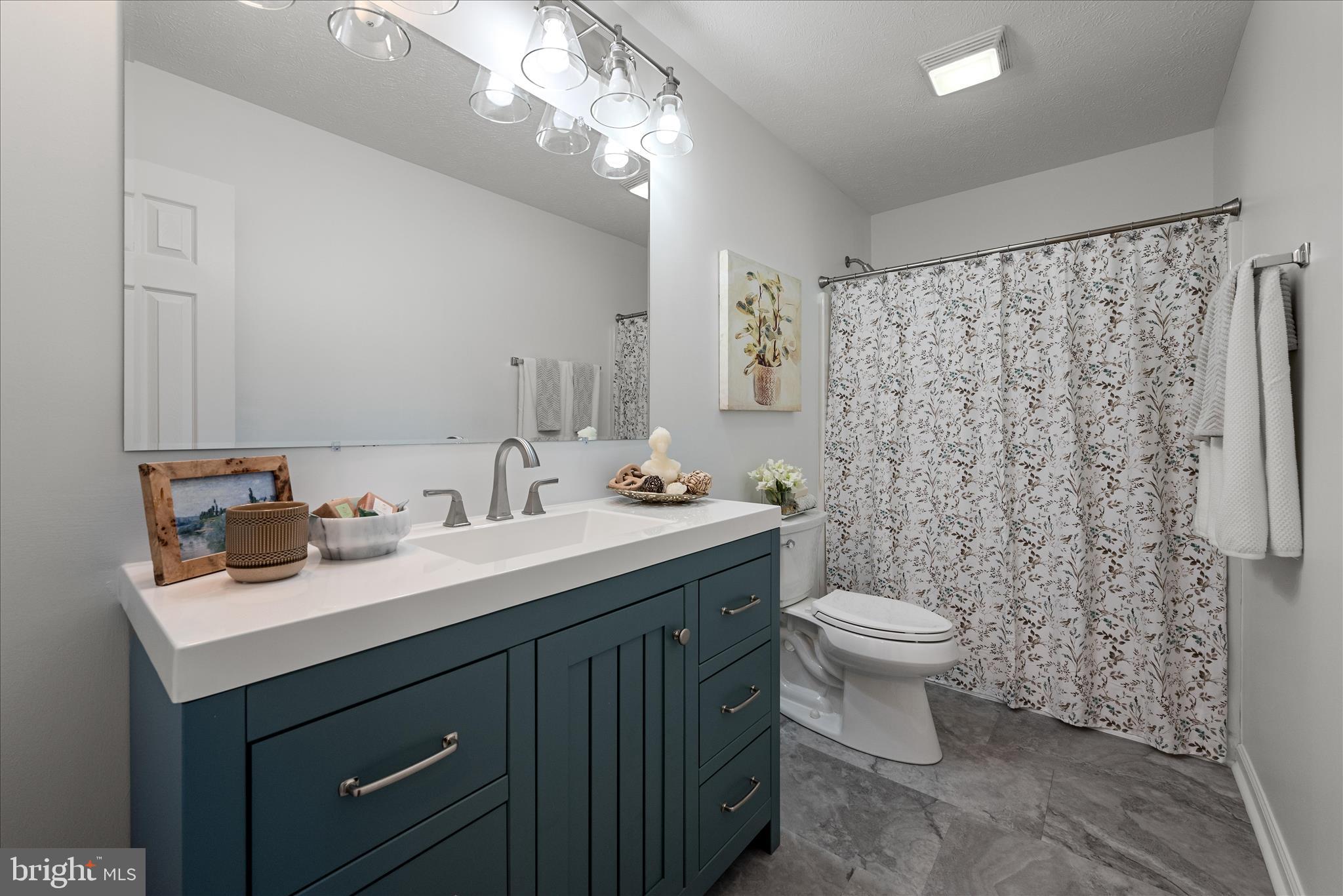 RIDGEFIELD - Residential